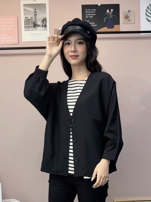 高磅V領寬袖外套(黑)