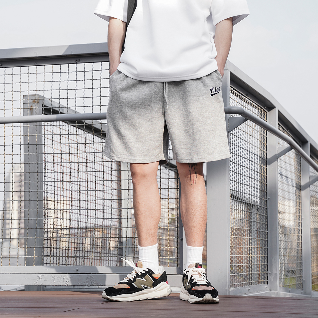 QIAO - Nice休閒電繡短褲