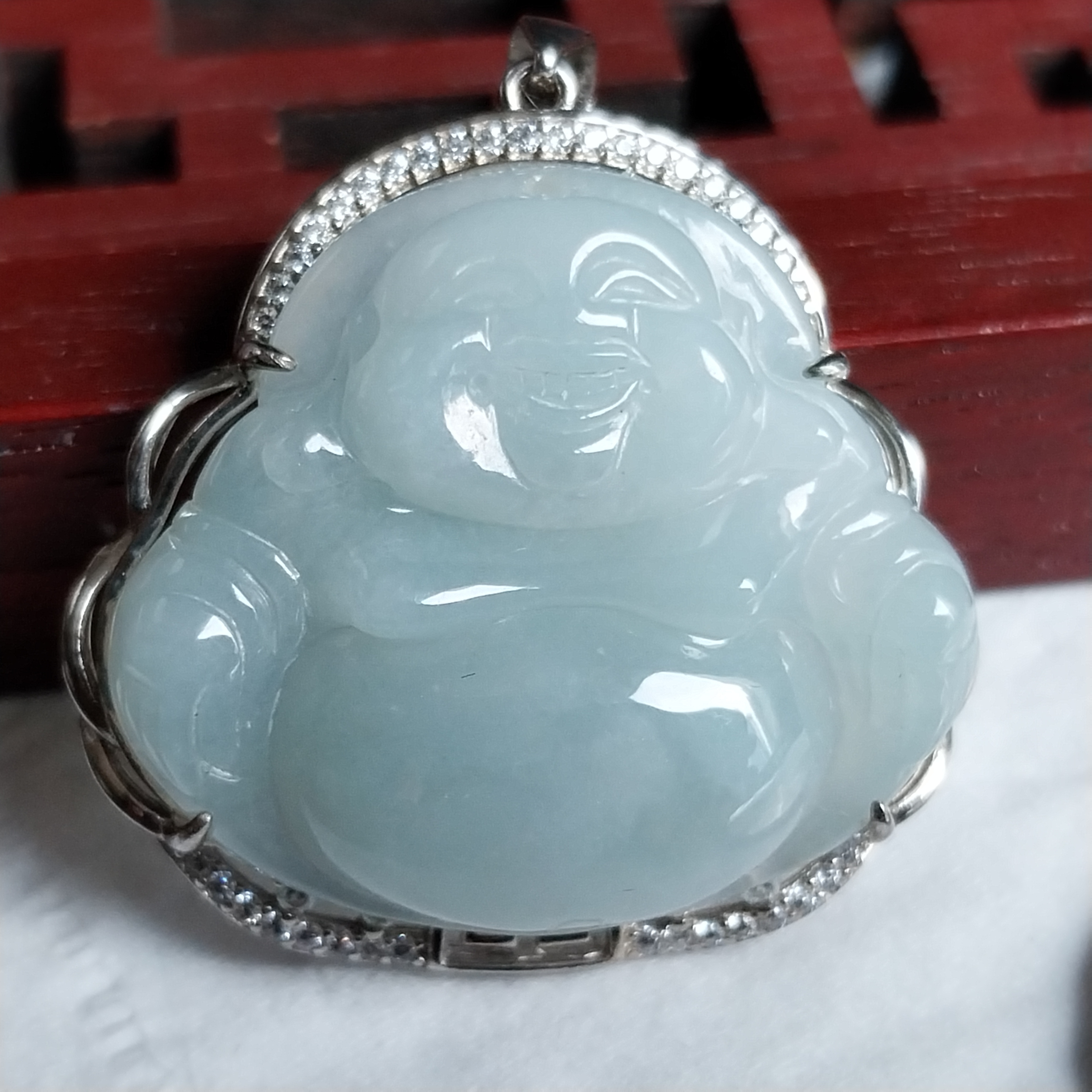 J2189 翡翠冰白銀鑲笑佛