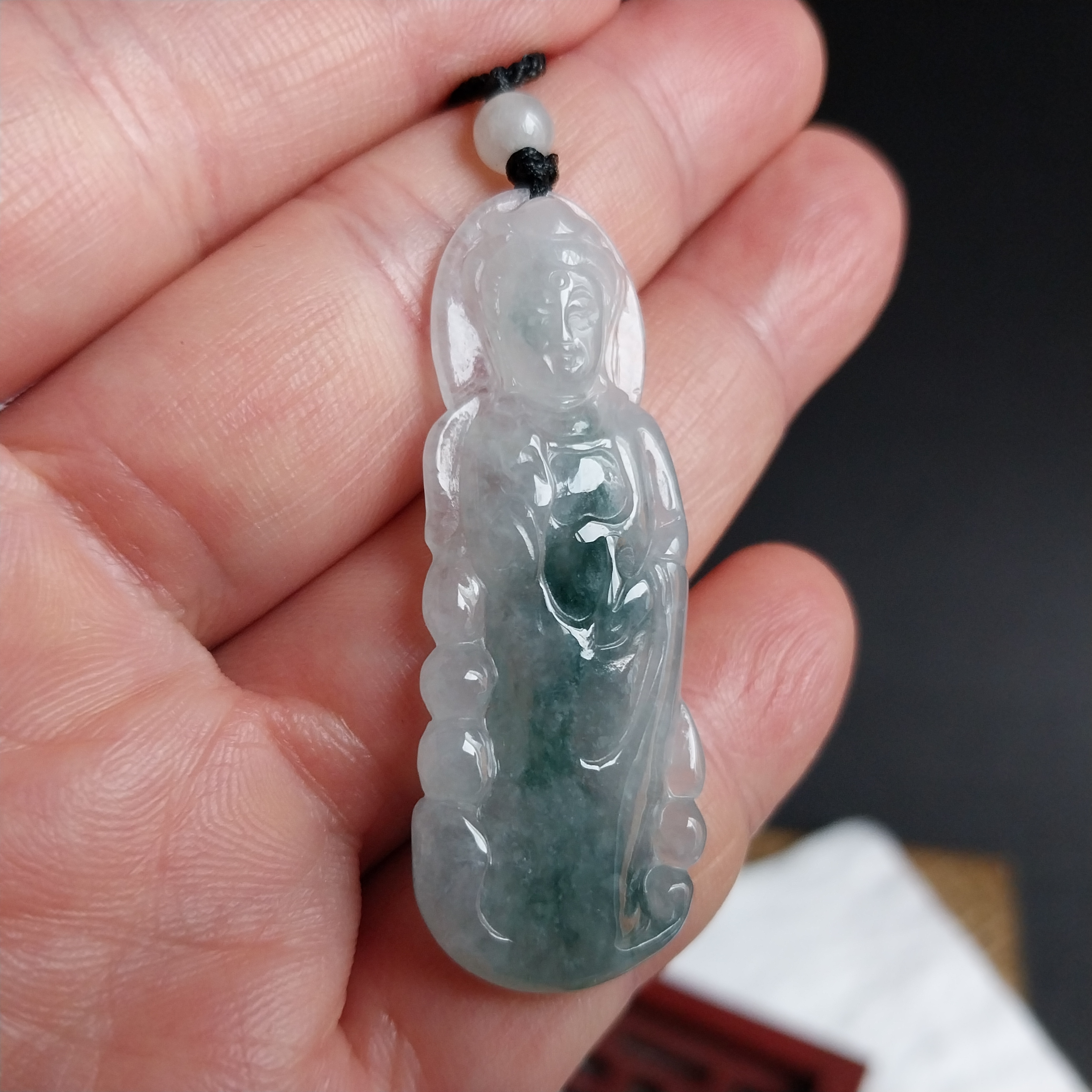 J2243 翡翠冰飄綠站觀音吊墜