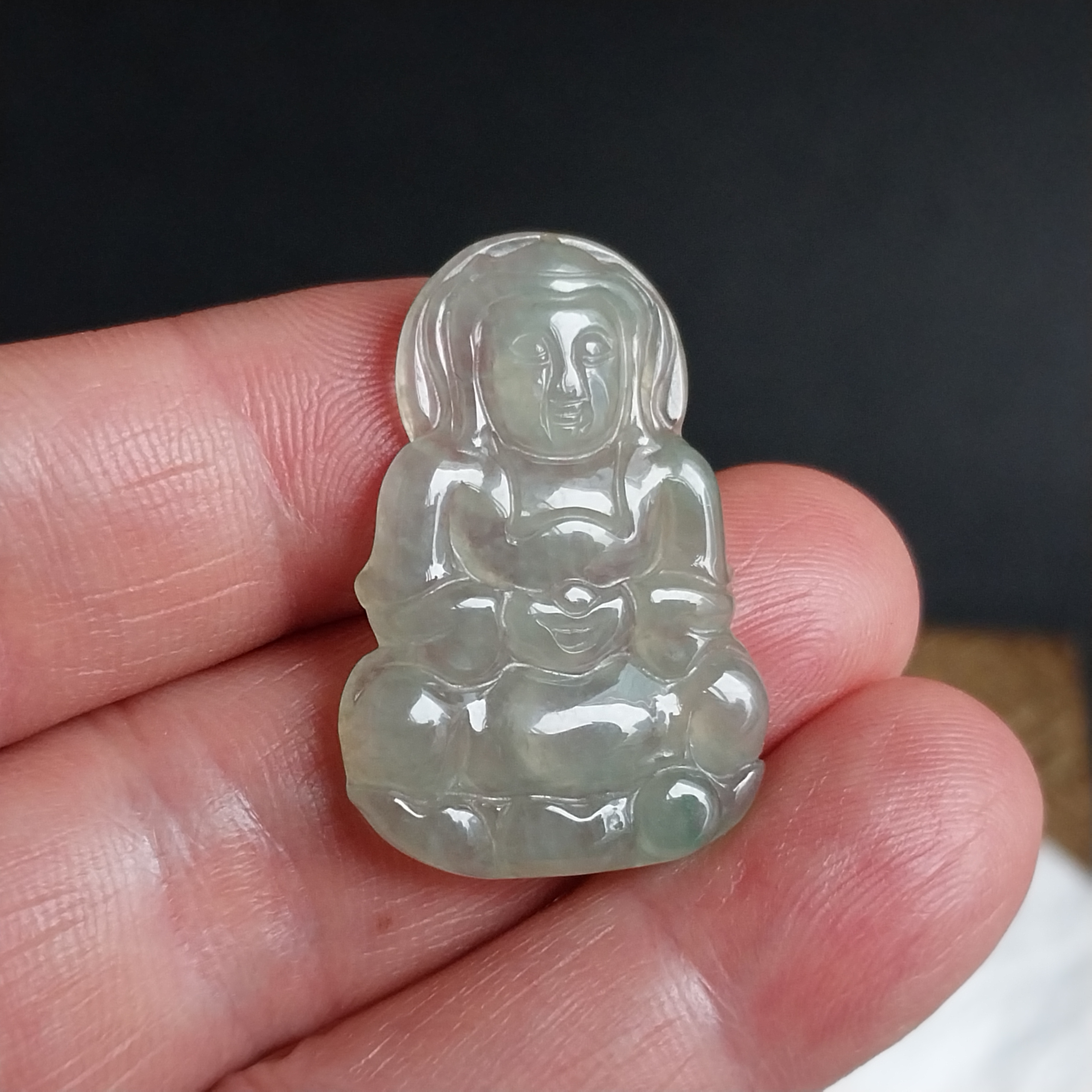 J2247 翡翠冰晴水綠坐蓮觀音吊墜