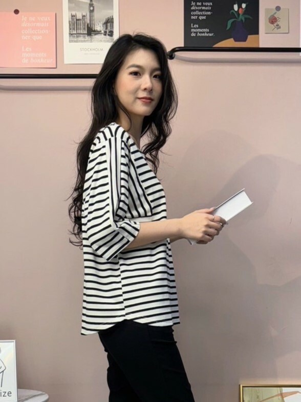 條紋拼接上衣(黑)
