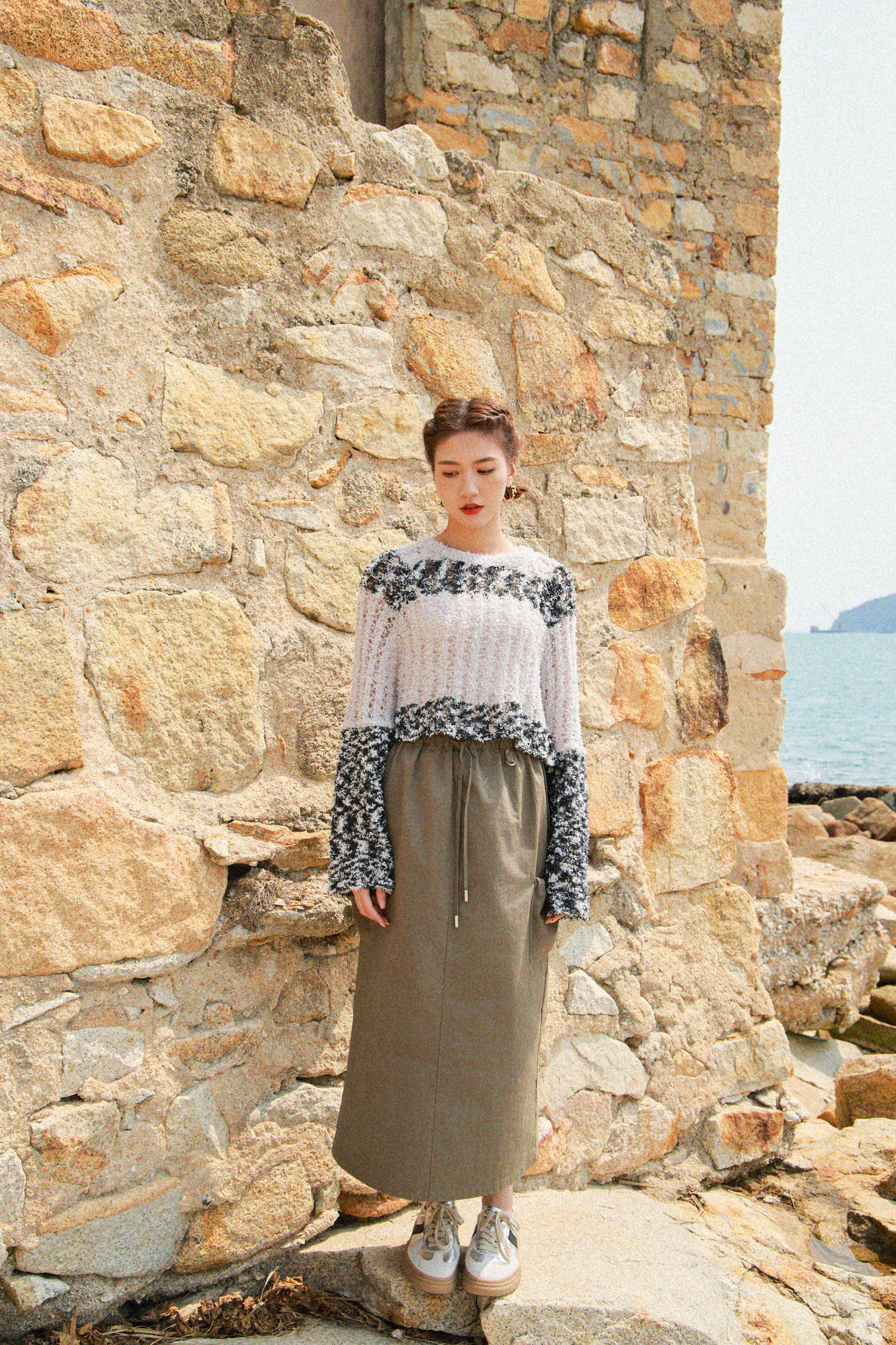 造型 748 (上衣＋半截裙）