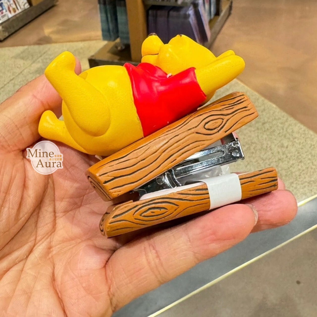 小熊維尼 Winnie the Pooh 造型 釘書機 -上海迪士尼樂園
