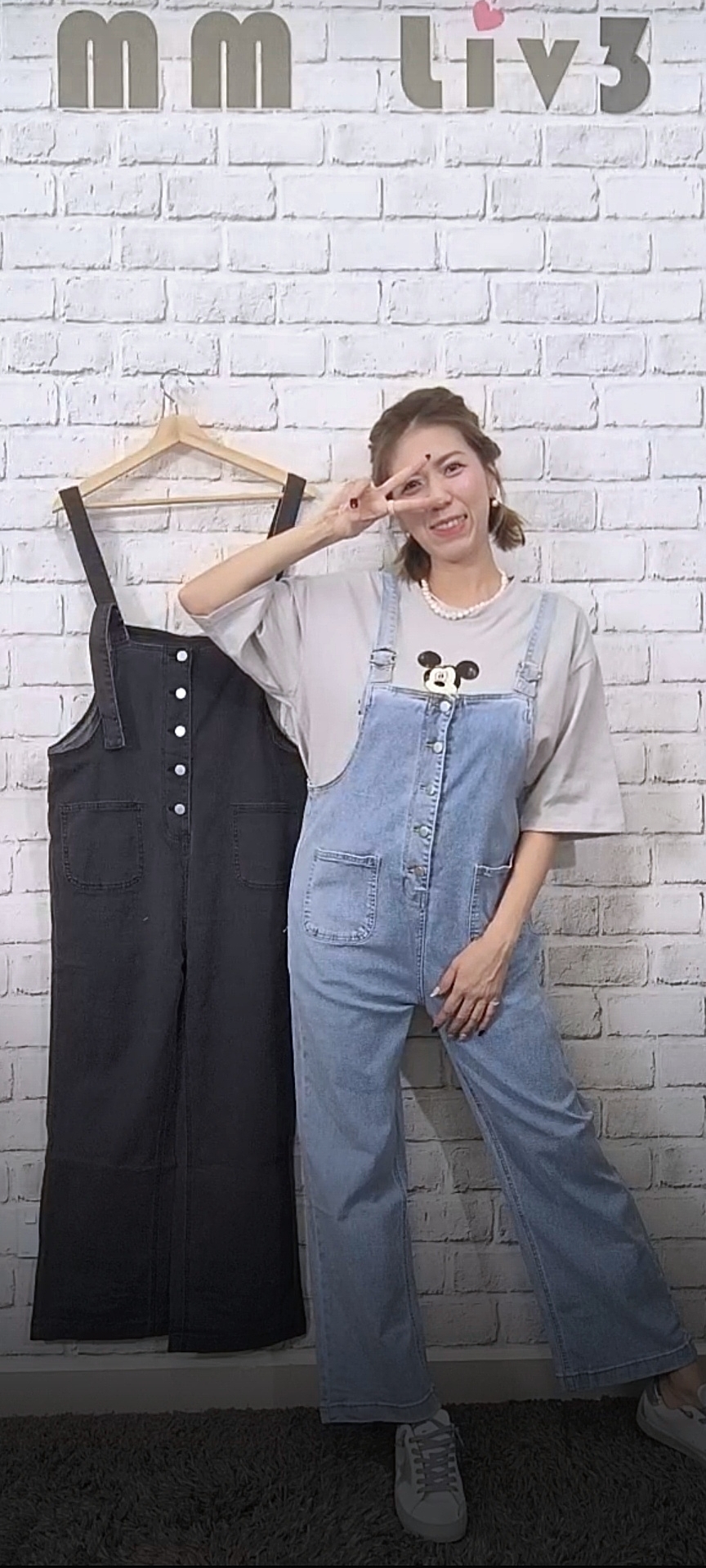 7018 RM209 🇰🇷Made in Korea ➡️韓國_排扣_吊帶牛仔長褲 👉B:cm W:104cm H:106cm👈