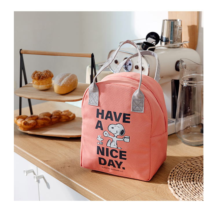 SNOOPY x Kiiwi O! 史努比聯名款．立體大空間蛋型保溫袋NICE DAY