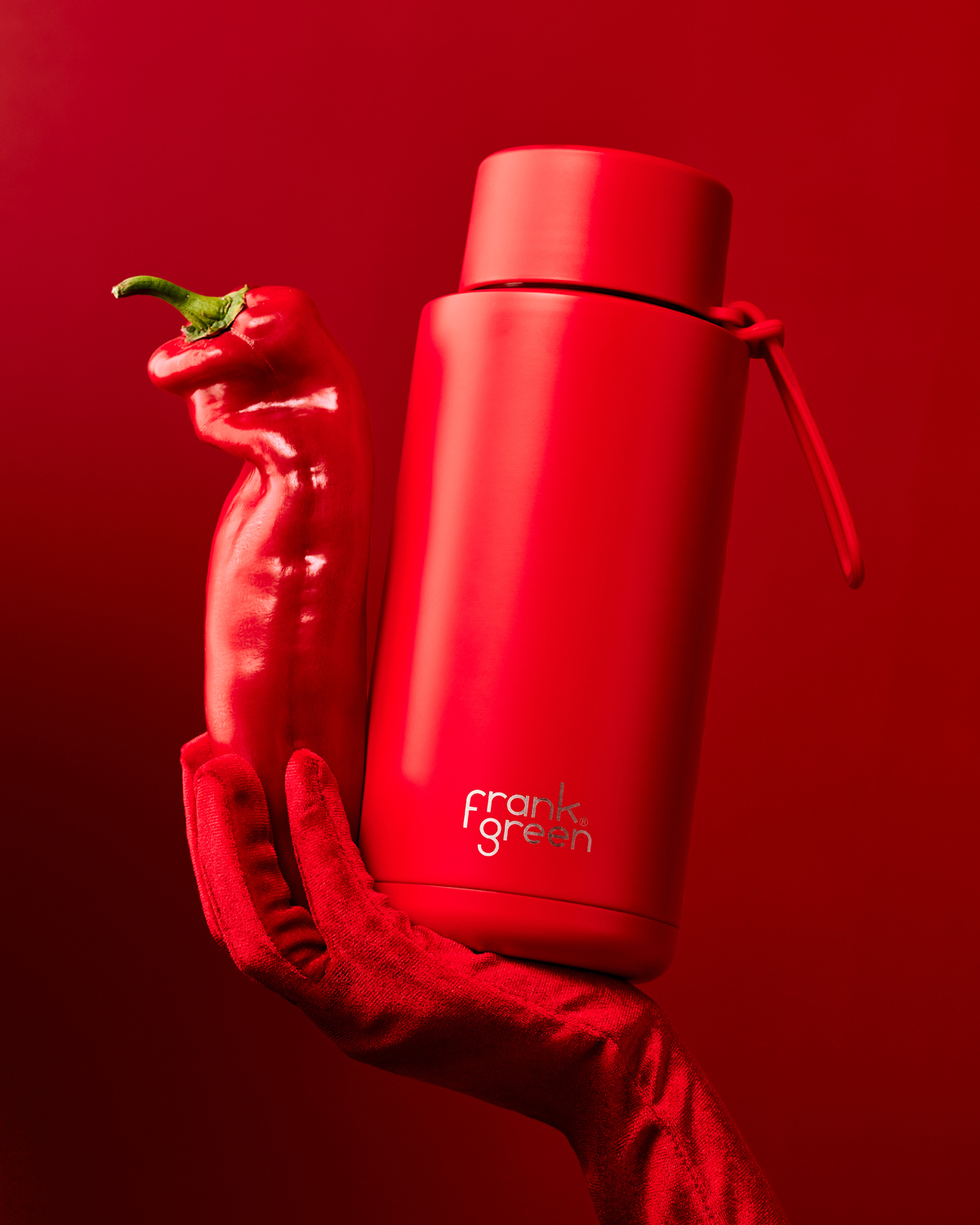 Limited Edition Ceramic Reusable Bottle - Atomic Red - 34oz / 1,000ml | FRANK GREEN
