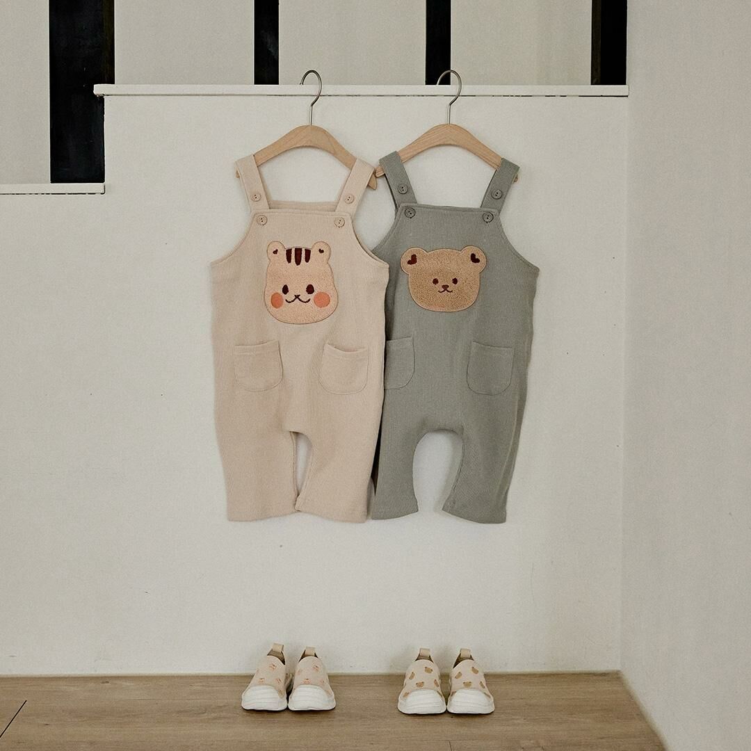 24S/S🌸DOTFRIENDS大圓臉系列-華夫格背帶褲