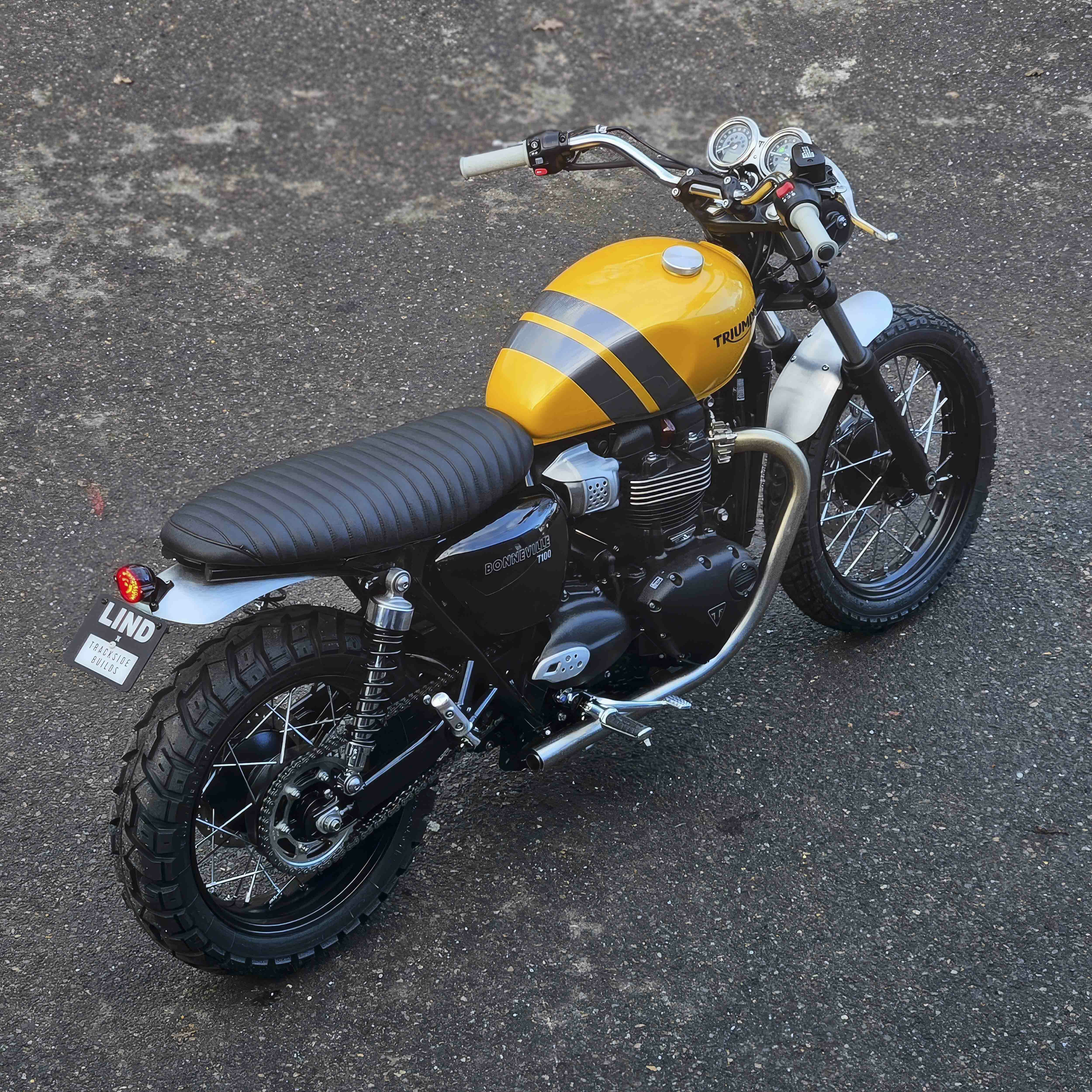 Motone 水冷凱旋專用 雙座 椅墊 雙縫線 橫條紋 Viper 黑