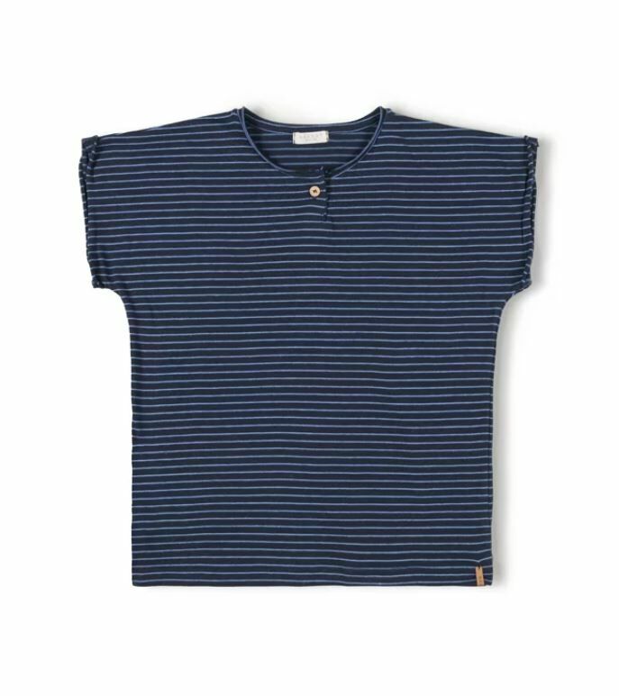 NIXNUT 條紋單扣 T恤 Be Tshirt Sky Stripe