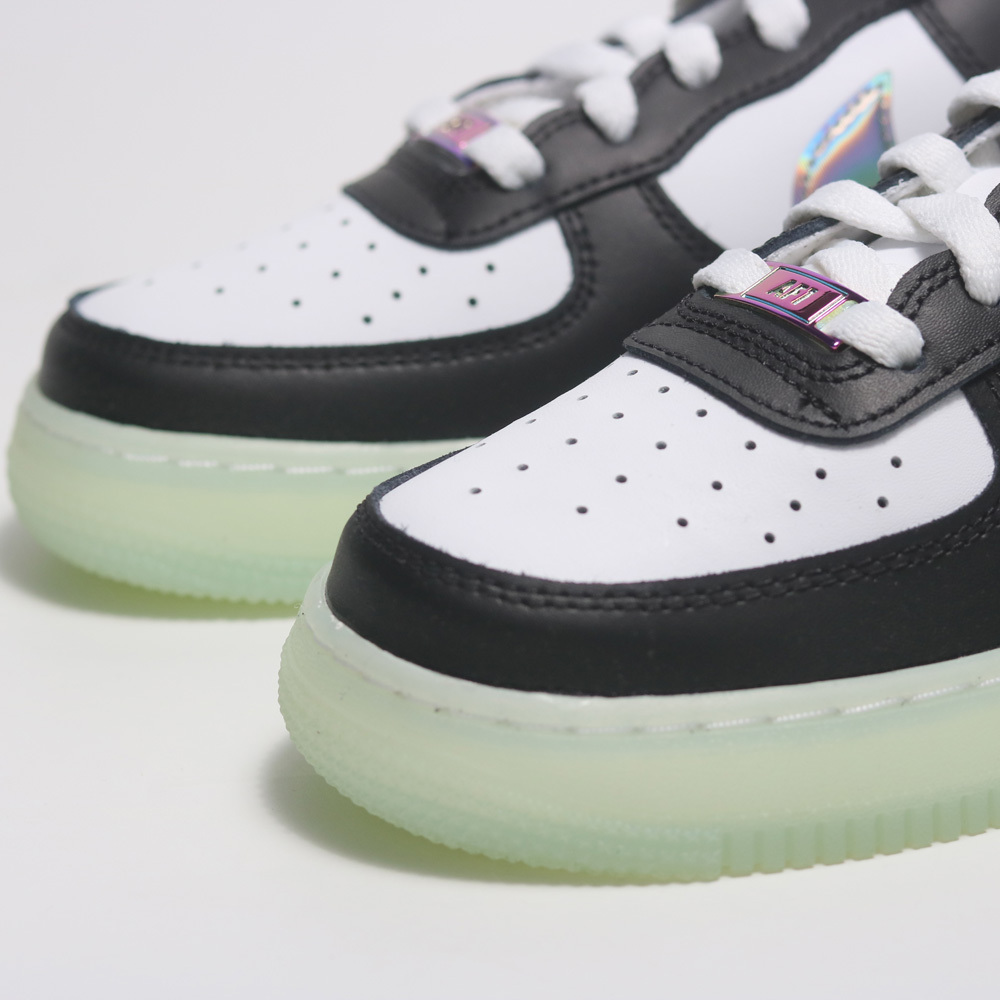 NIKE 休閒鞋 AIR FORCE 1 GS 黑白 雷射勾 夜光  大童 女 FZ5529-103