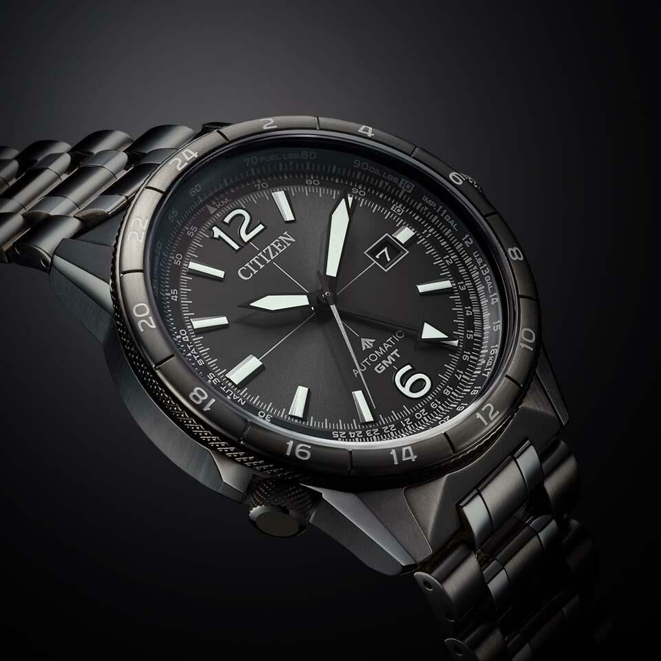 萬年鐘錶 - Citizen 星辰錶  PROMASTER  GMT兩地時間抗磁機械男錶  NB6045-51H  錶徑44.5MM