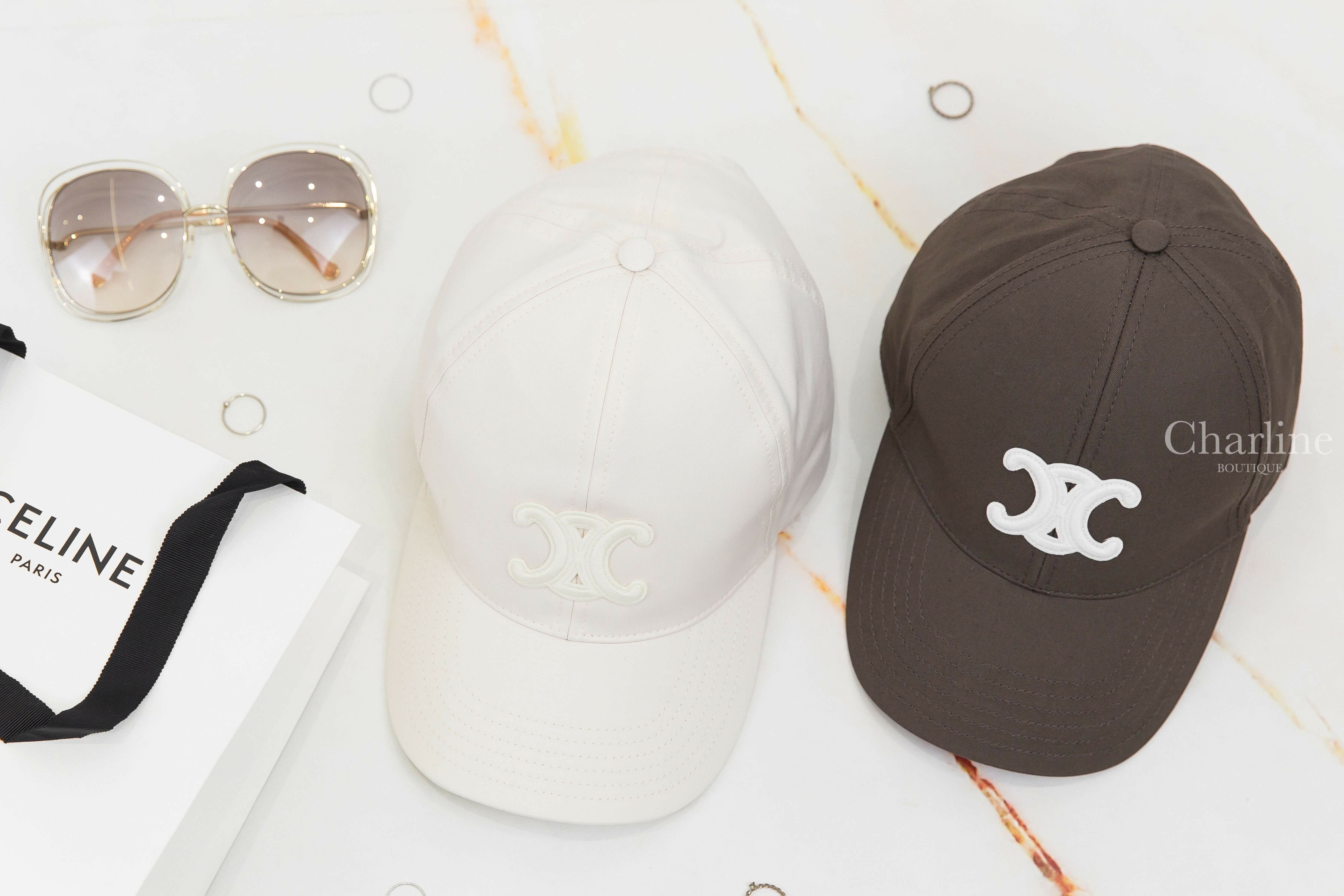 Celine Triomphe Baseball Cap 深灰褐刺繡白色凱旋門棉質棒球帽,Celine Triomphe Baseball Cap 奶白色刺繡白色凱旋門棉質棒球帽-Charline Boutique 精品代購