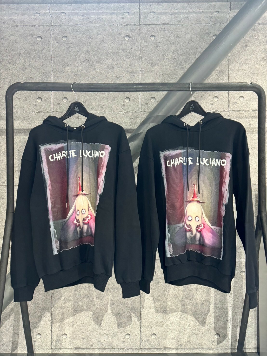 Charlie Luciano 小飛象 圖像 帽TEE