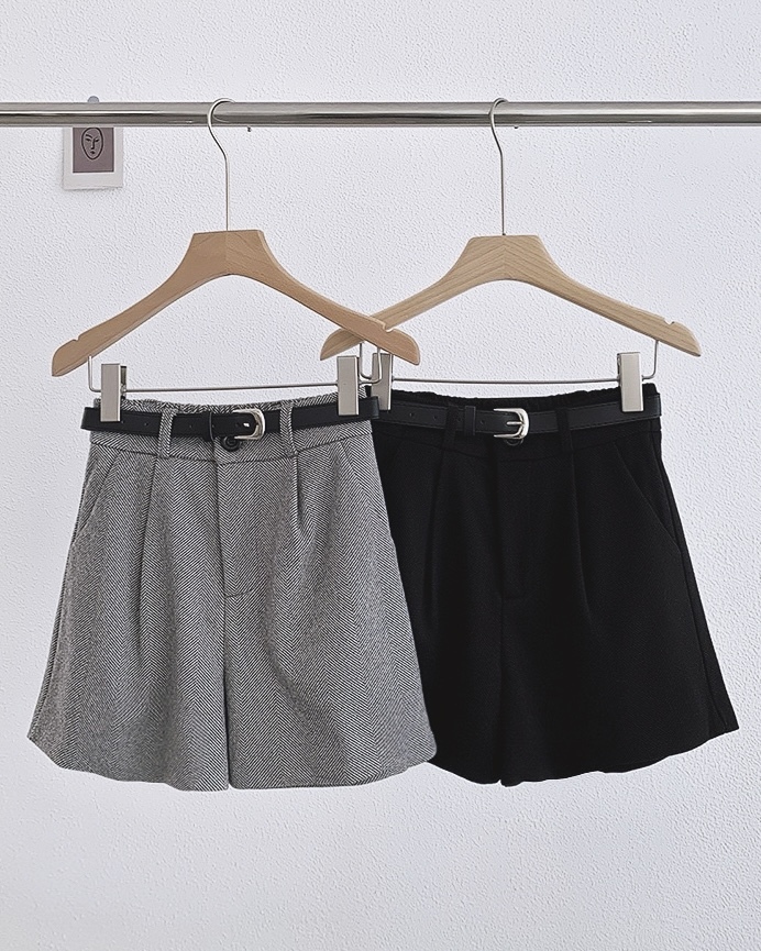 P7094 - High Waist Short Pant (Pre Order)
