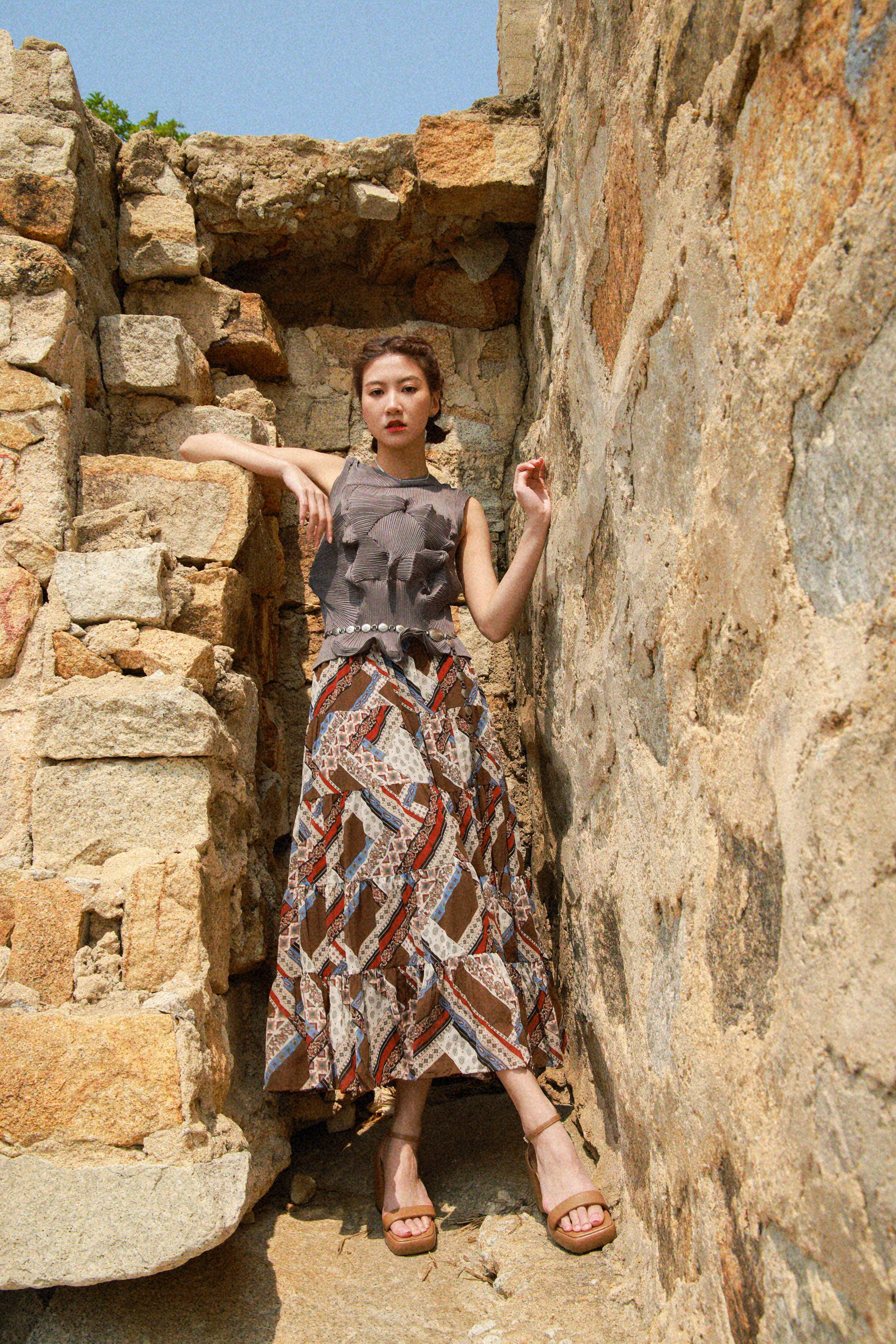 造型 753（上衣＋半截裙）