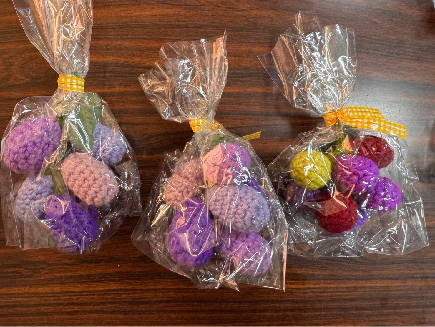 台中院|手作編織葡萄串鑰匙圈(3入)