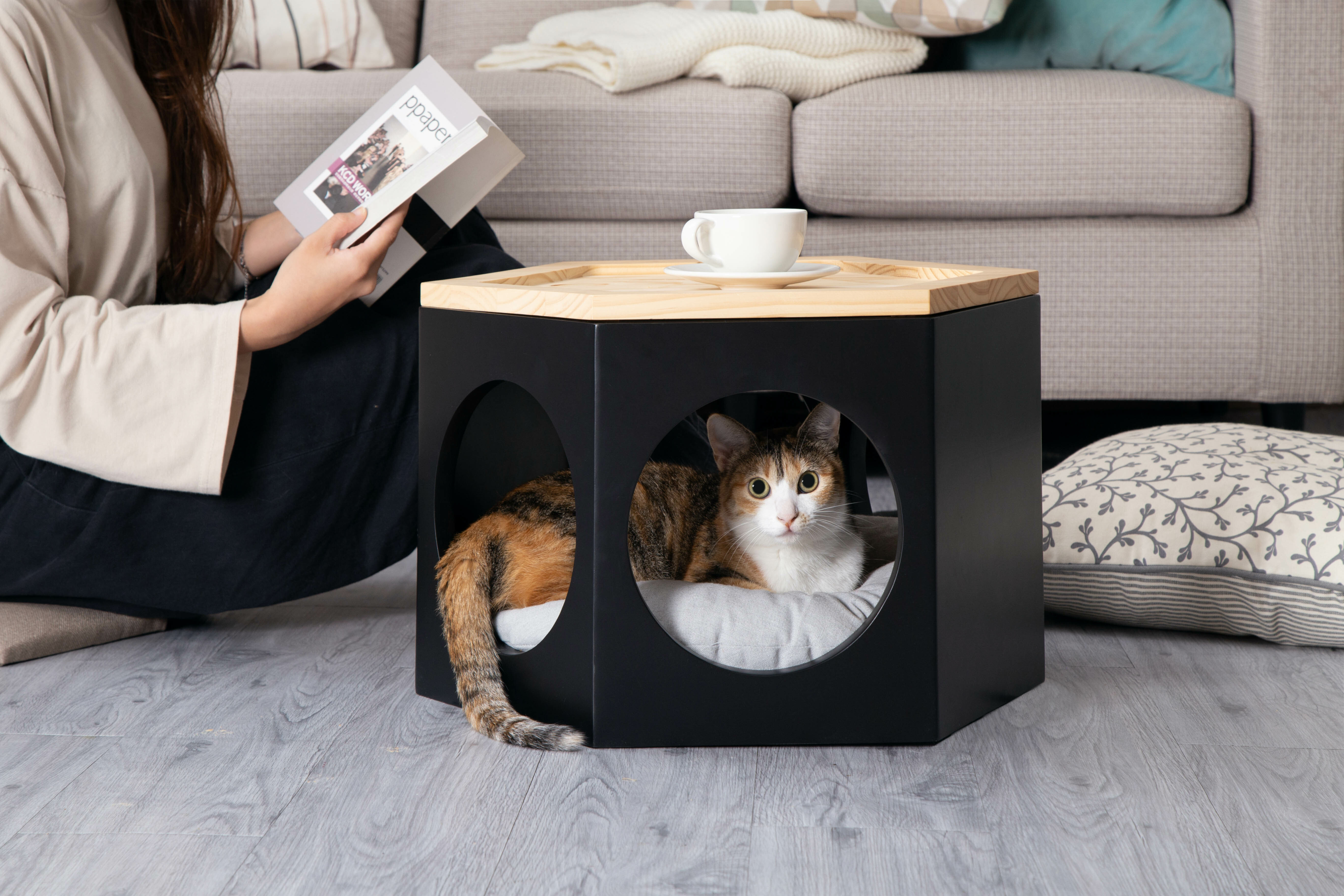 Busy Hexagon Chair Cover Plate