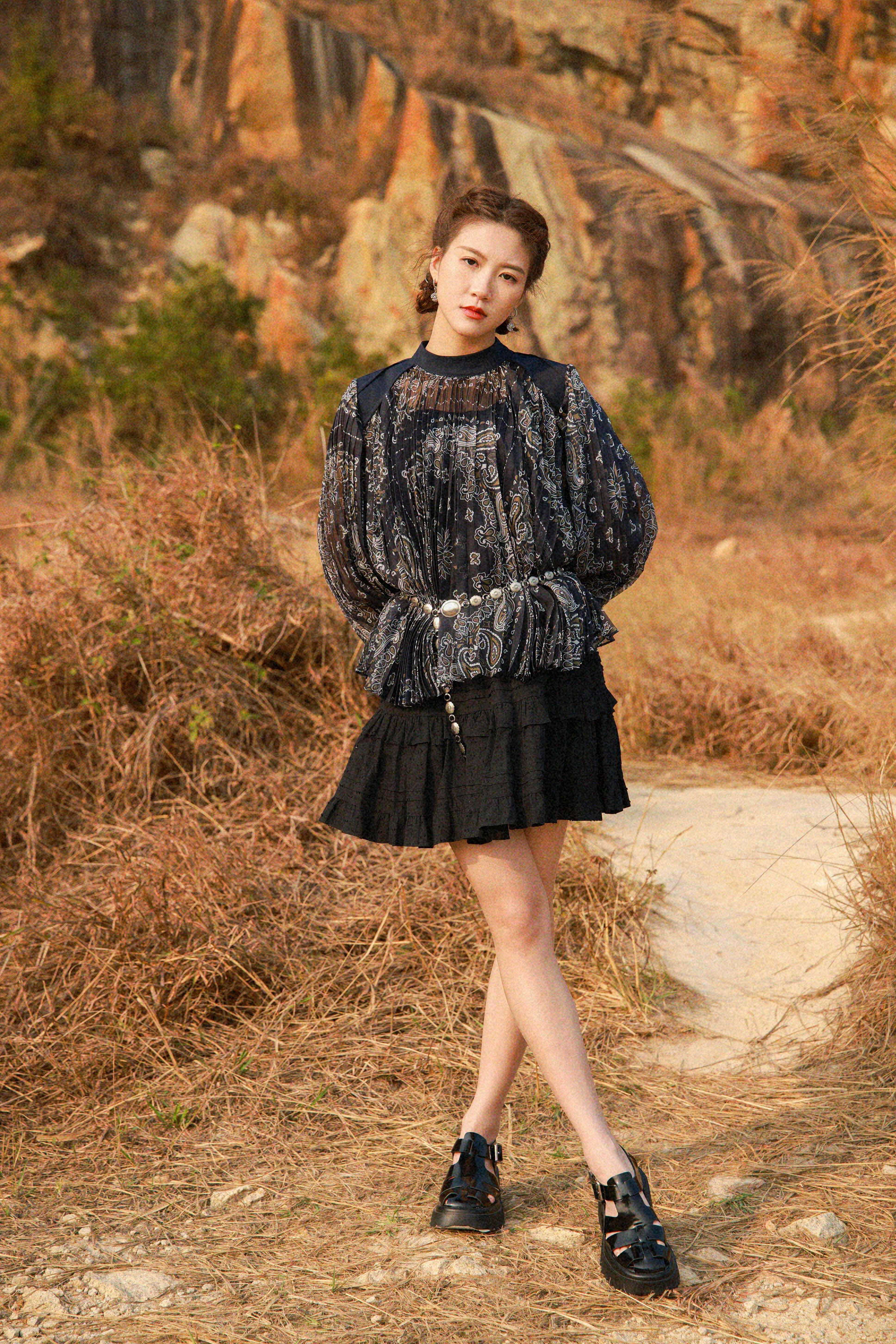 造型 758（上衣＋半截裙）