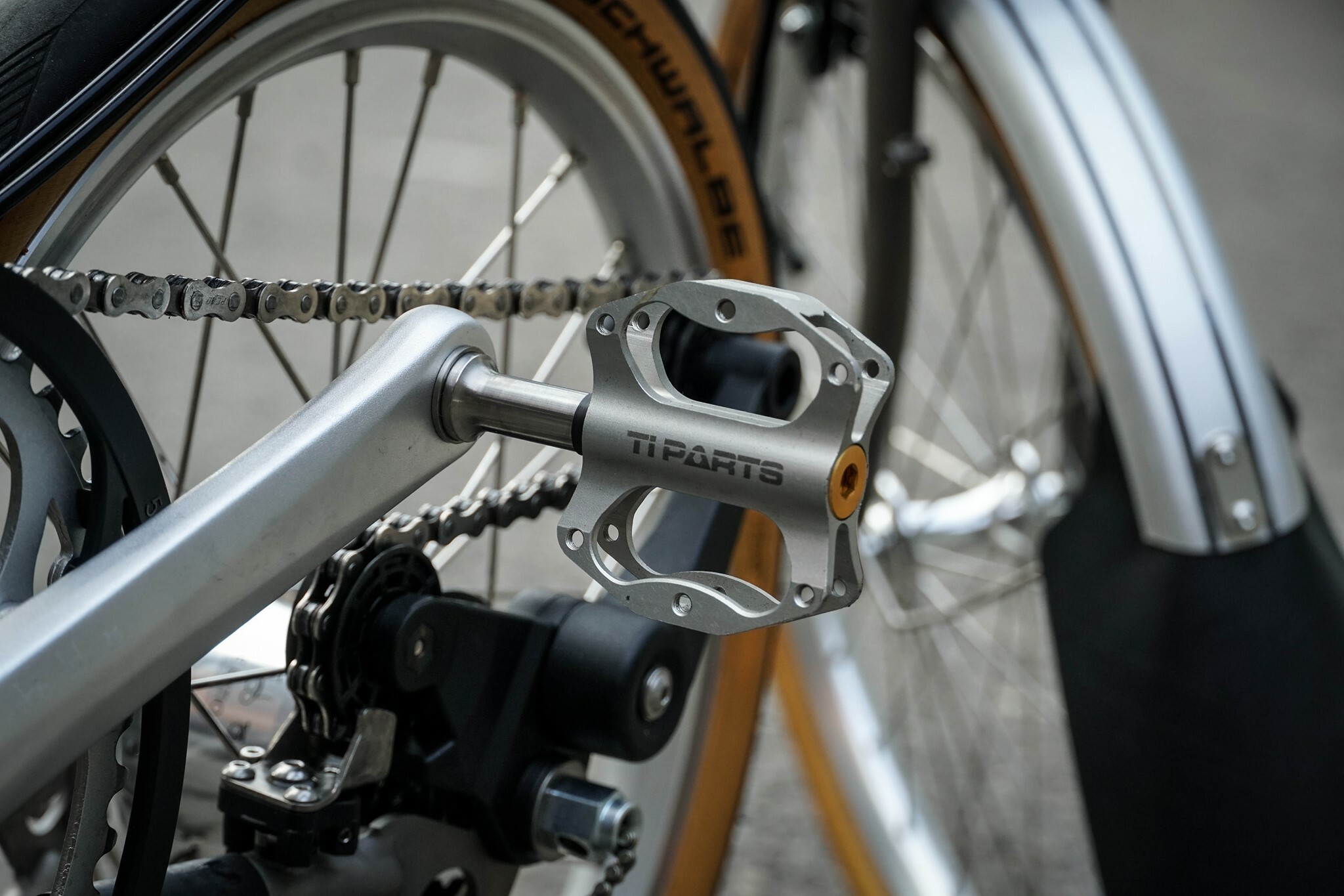 【Ti Parts】brompton 超輕量鈦合金單邊快拆踏板 Mini版 - 鈦色/全黑