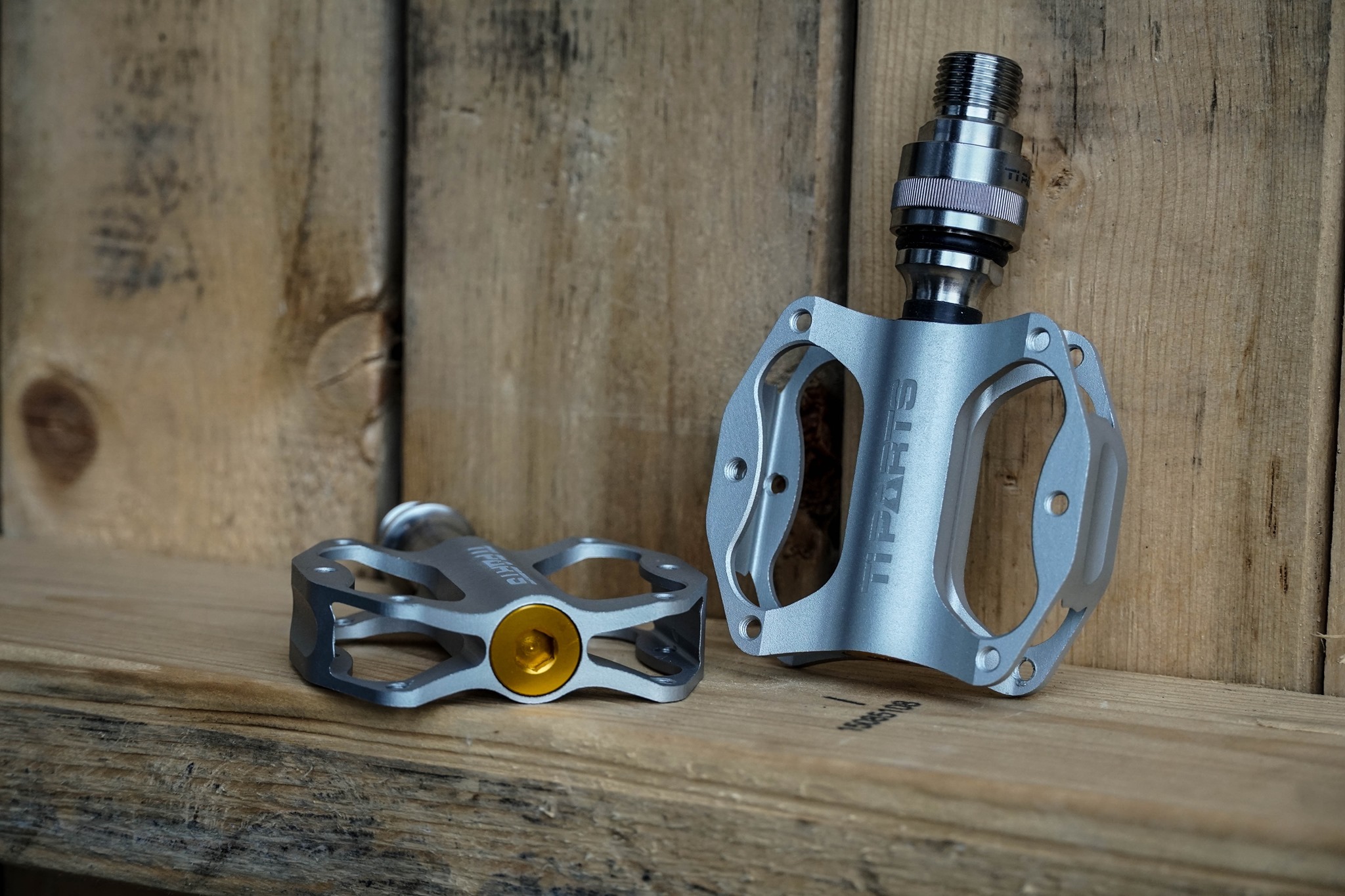 【Ti Parts】brompton 超輕量鈦合金單邊快拆踏板 Mini版 - 鈦色/全黑