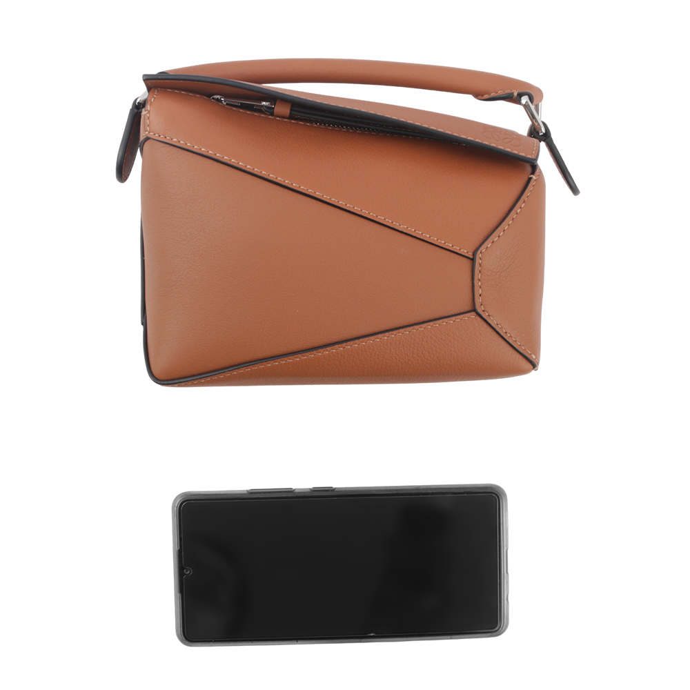 【LOEWE】Puzzle 拼圖經典小牛皮手提/斜背兩用包(迷你)(焦糖色) A510P88X26 2530