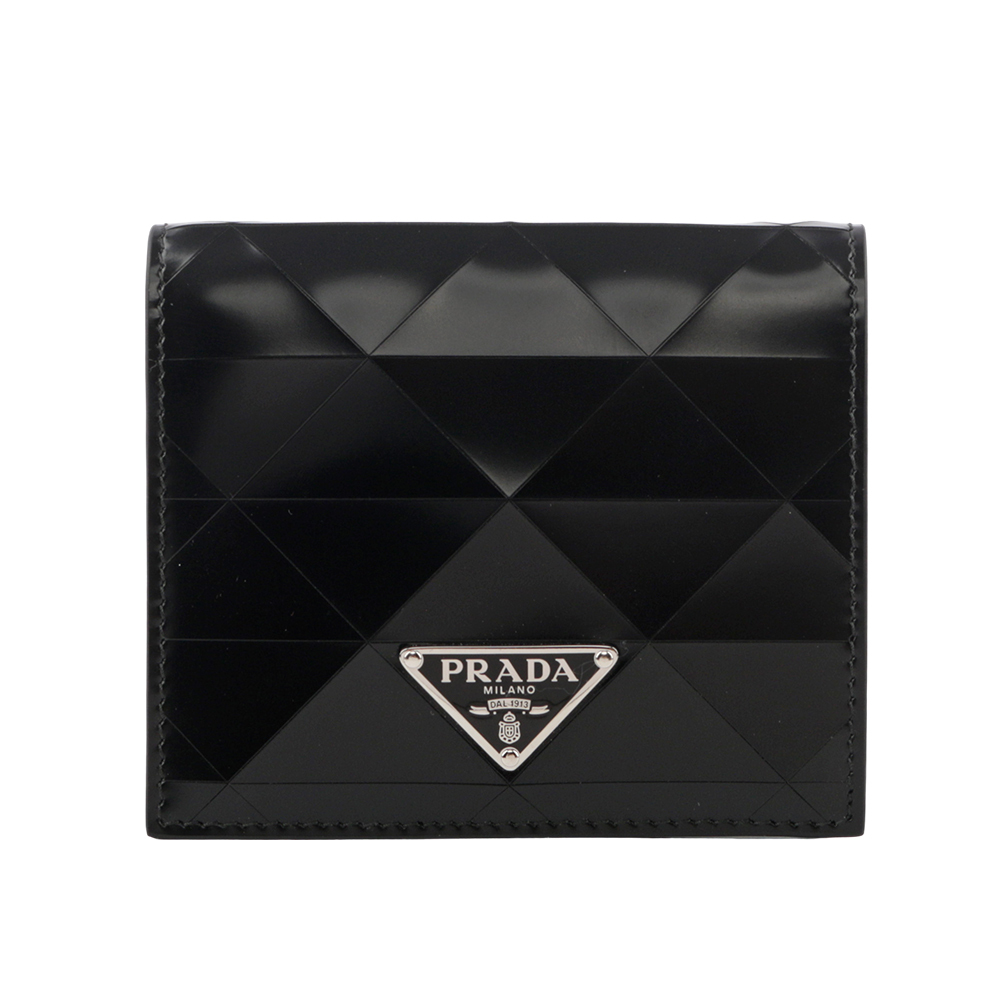 【PRADA】三角牌Logo 菱格紋牛皮對開8卡短夾(黑色) 2MO004 2D0F F0002