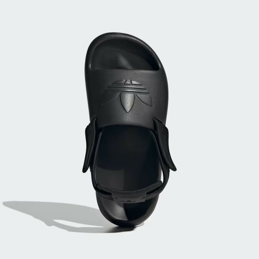 【adidas ADIFOM ADILETTE 兒童運動涼鞋 - 黑 】