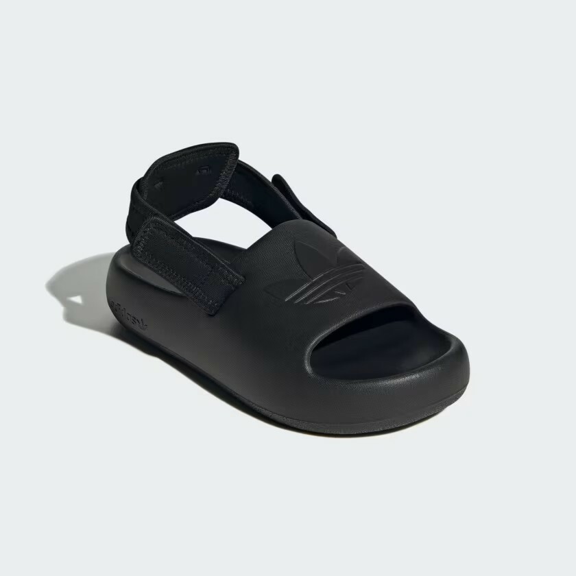 【adidas ADIFOM ADILETTE 兒童運動涼鞋 - 黑 】
