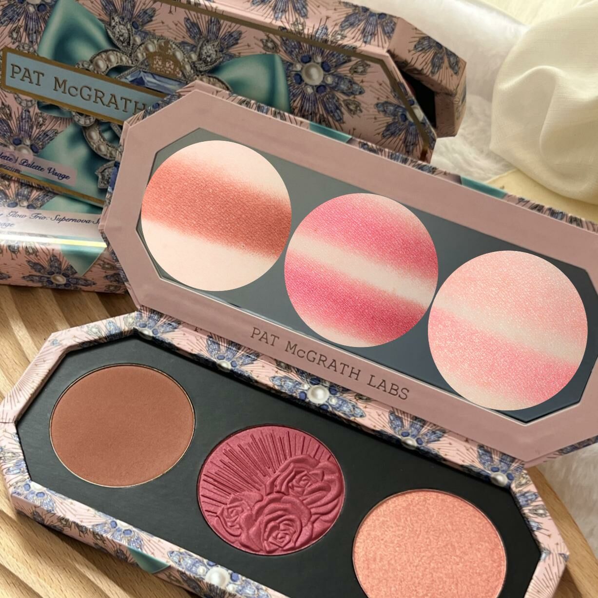 PAT MCGRATH LABS 節日限定胭脂盤 #SUPERNOVA SIREN