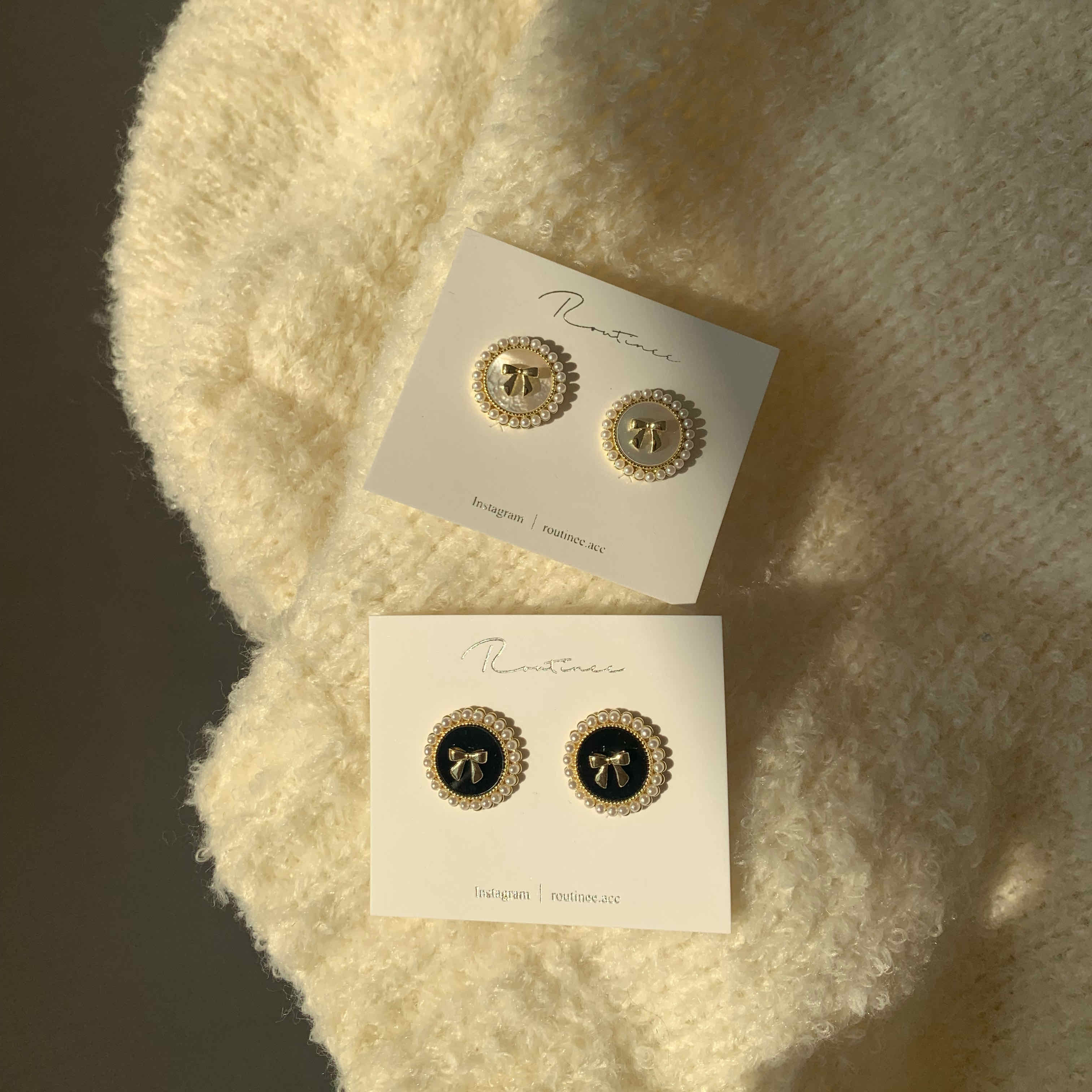 🇰🇷小香蝴蝶結珍珠耳環 純銀針｜2 color