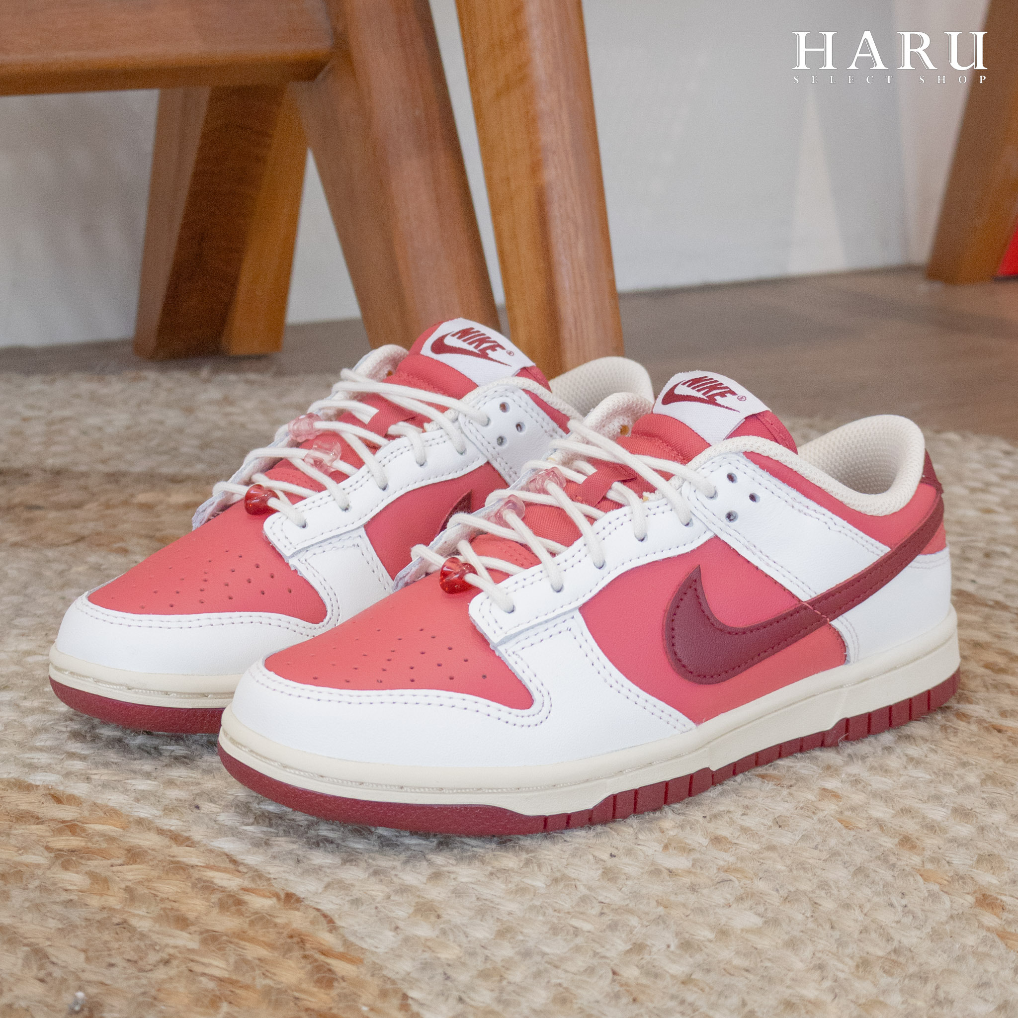 現貨 NIKE DUNK LOW "VALENTINE'S DAY" 情人節限定 櫻桃粉 白粉紅 拼接 愛心小花串珠 女生復古休閒鞋 HF0736-161