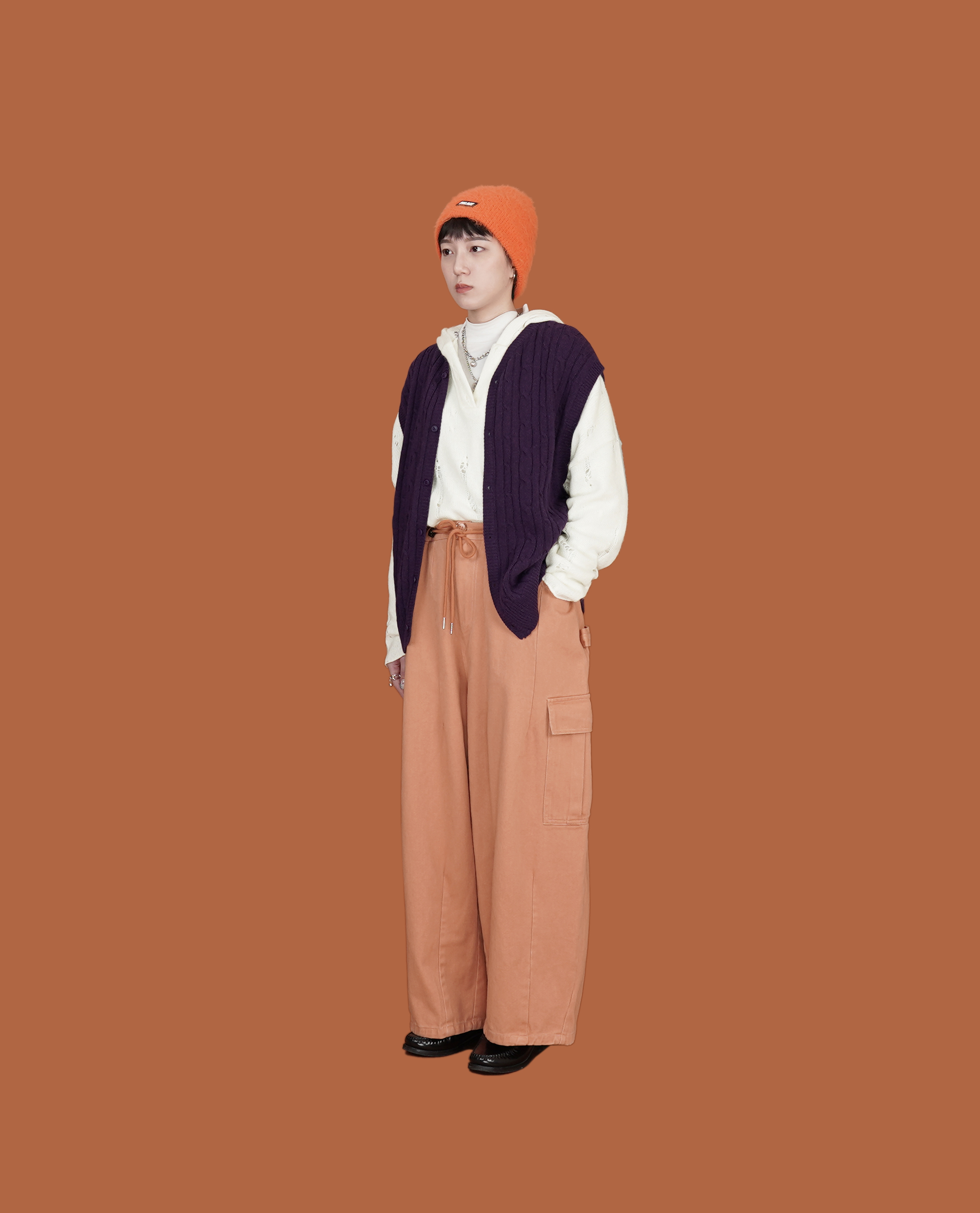 薄針織麻花V領釦子背心