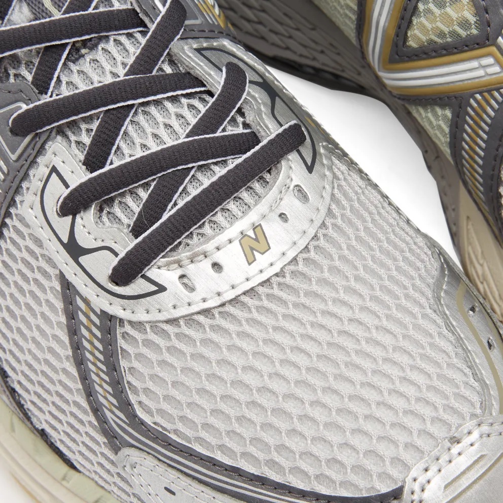 NEW BALANCE 860V2 RAIN CLOUD MAGNET