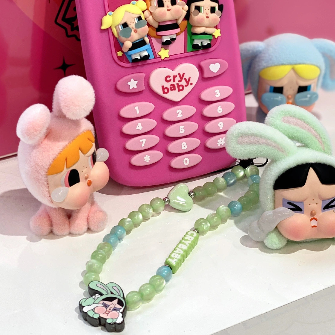 CRYBABY X 飛天小女警 哭娃系列 盲盒 手機鏈 / 現貨