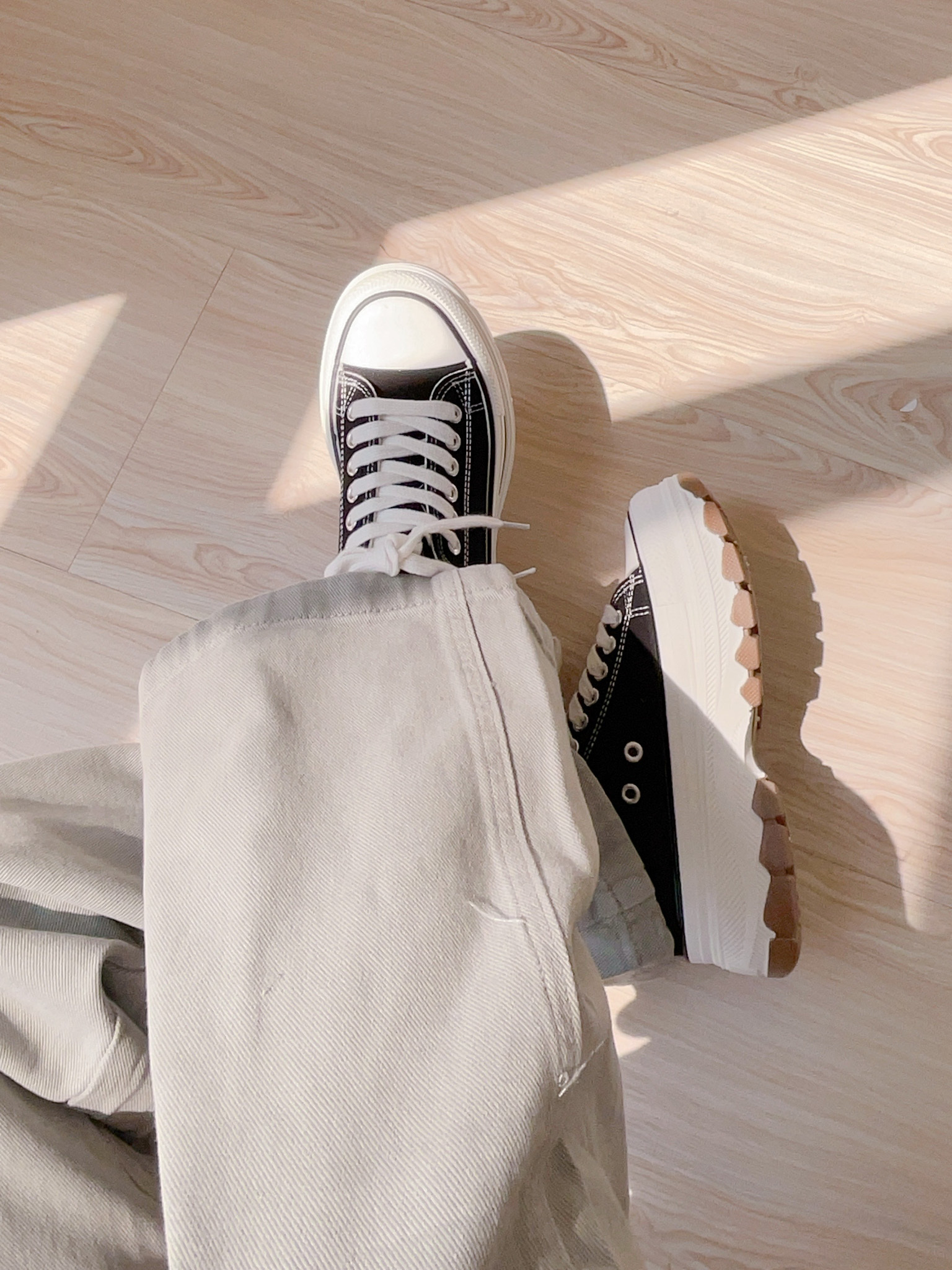 現貨🚚升級重製版✨休閒百搭怪厚底帆布鞋💕共2色