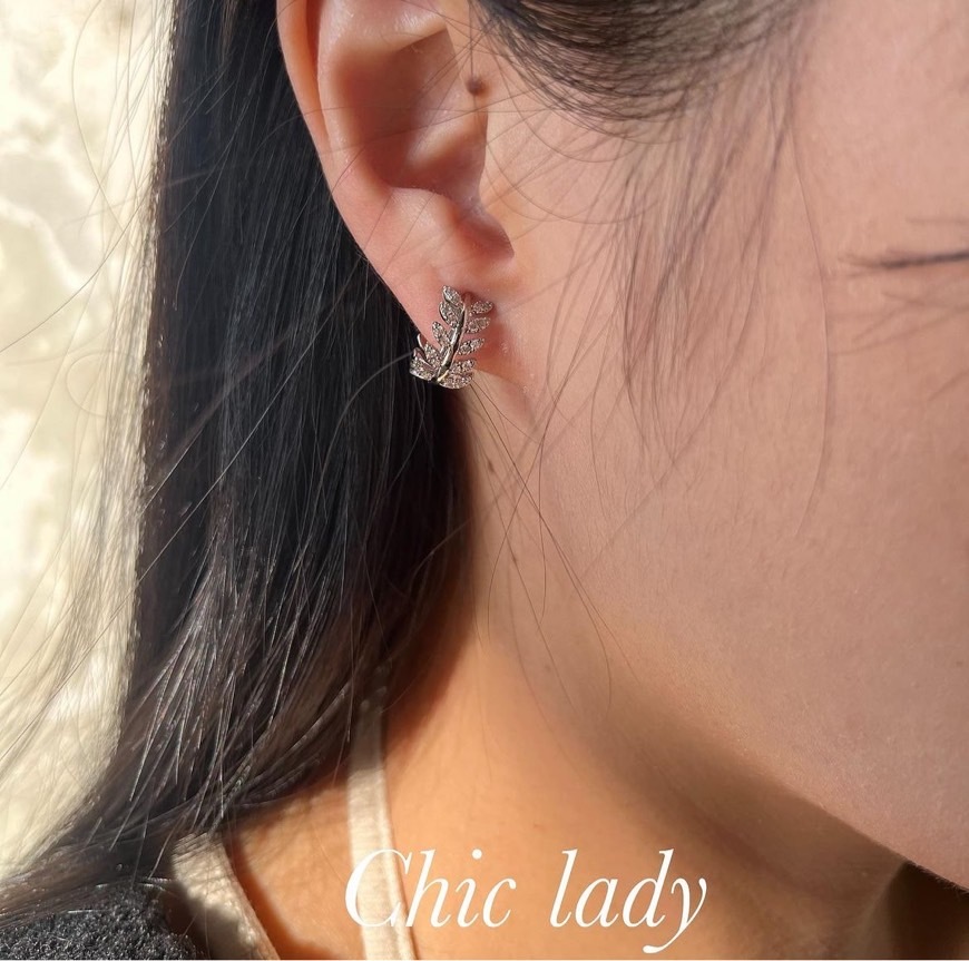 Earrings | 勝利女神的號角