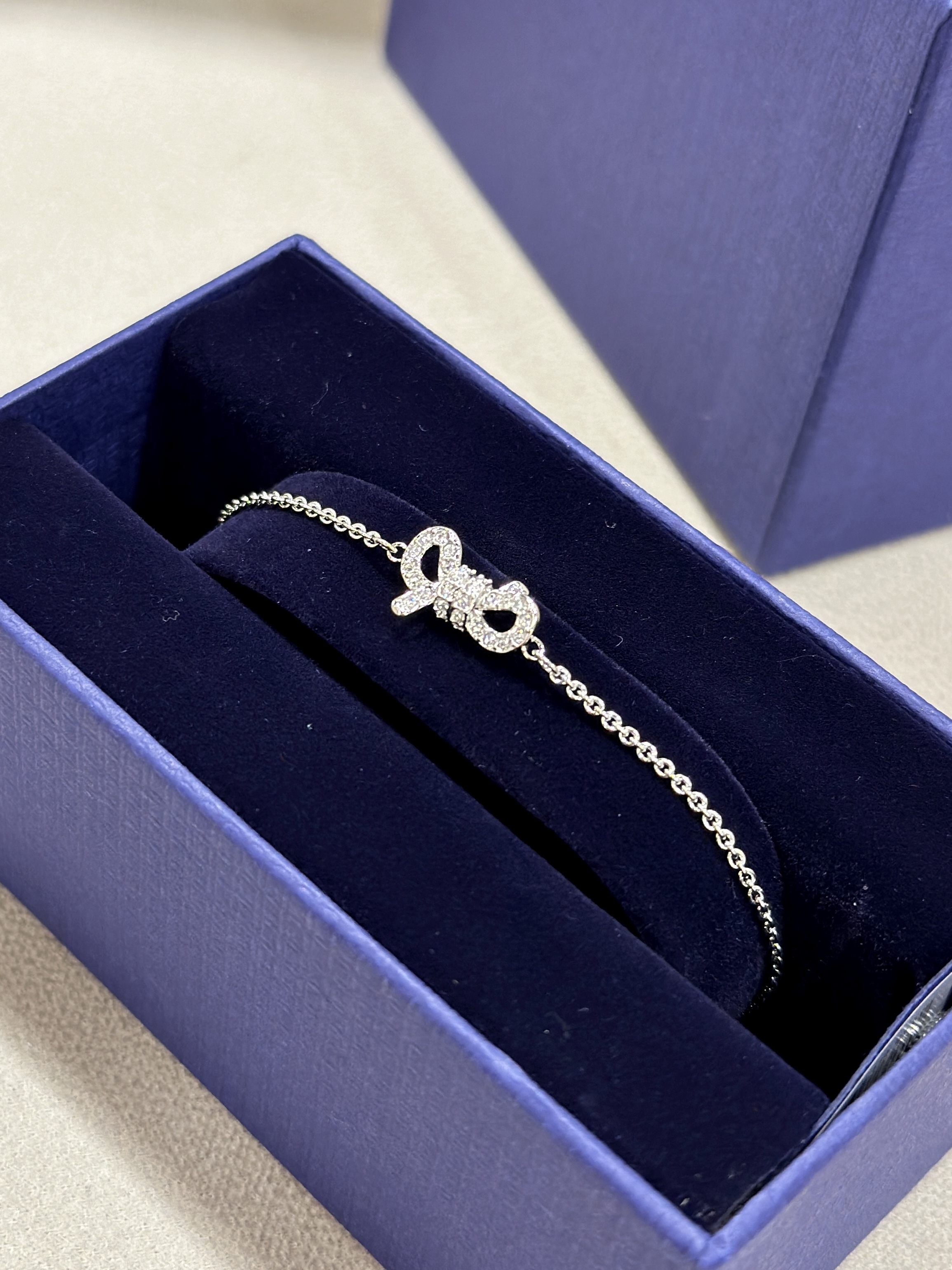 SWAROVSKI Lifelong Bow Bracelet 5646738