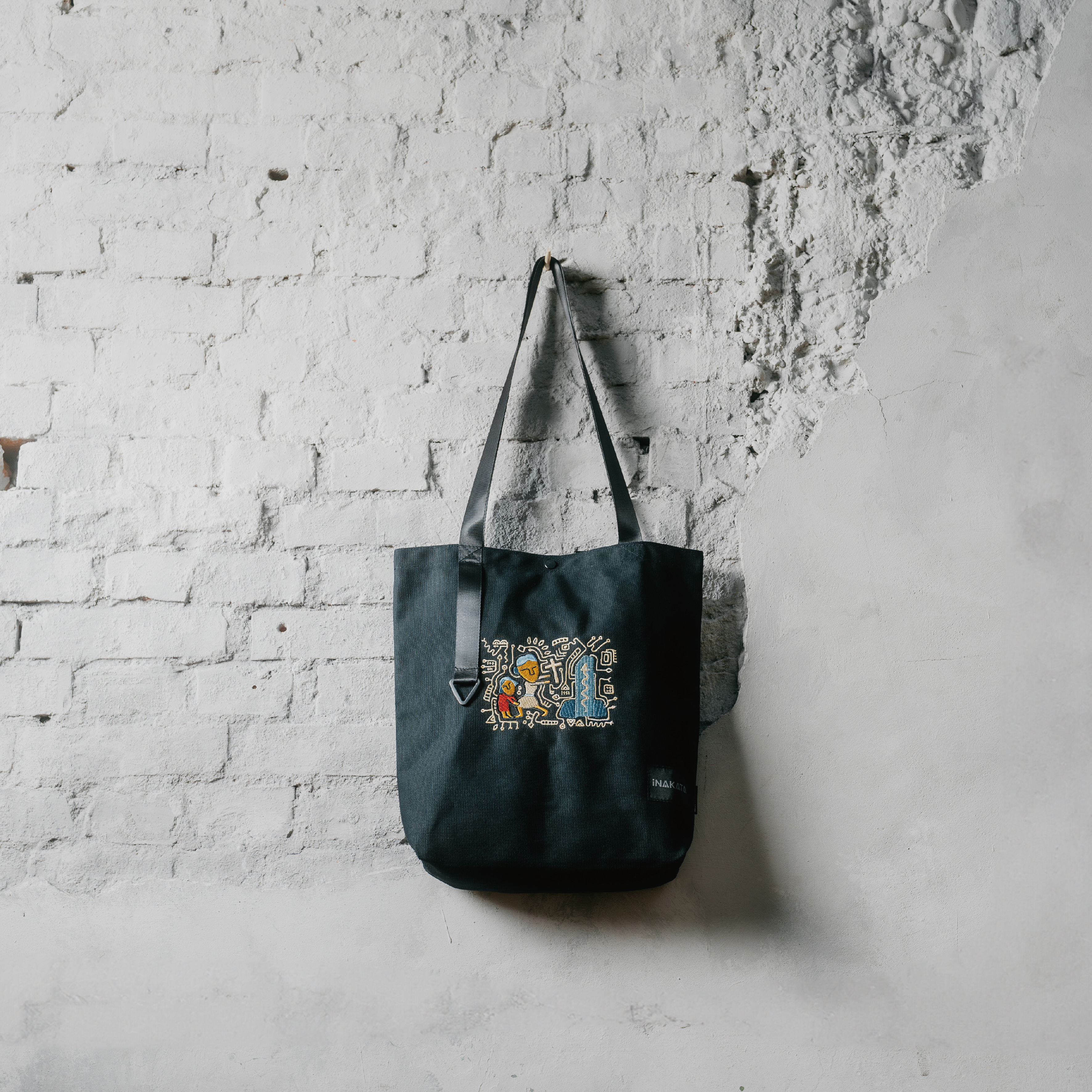 《我想說的是...》刺繡肩背帆布袋