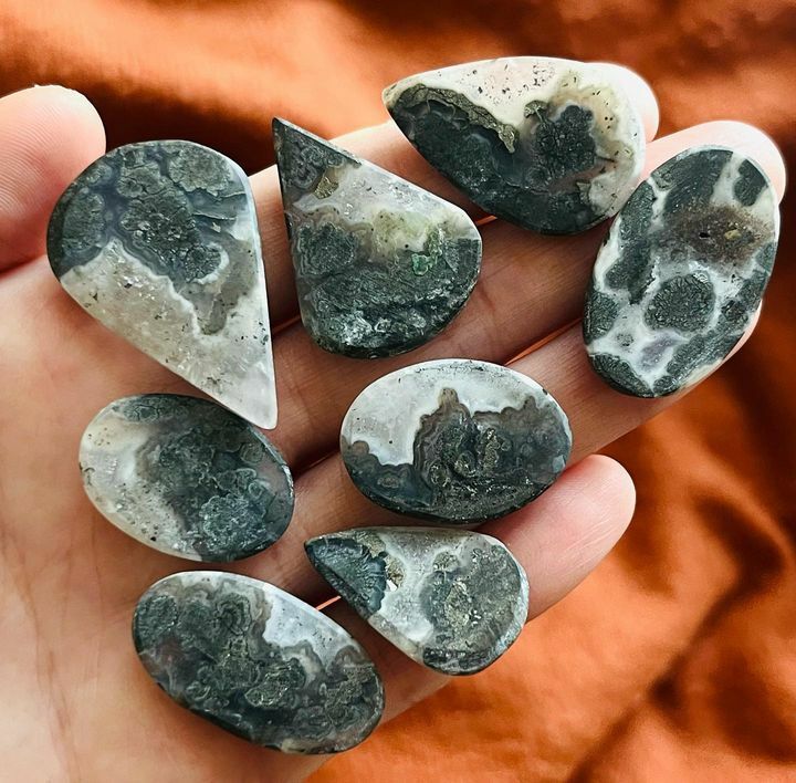 [原石] 白鐵礦石英共生