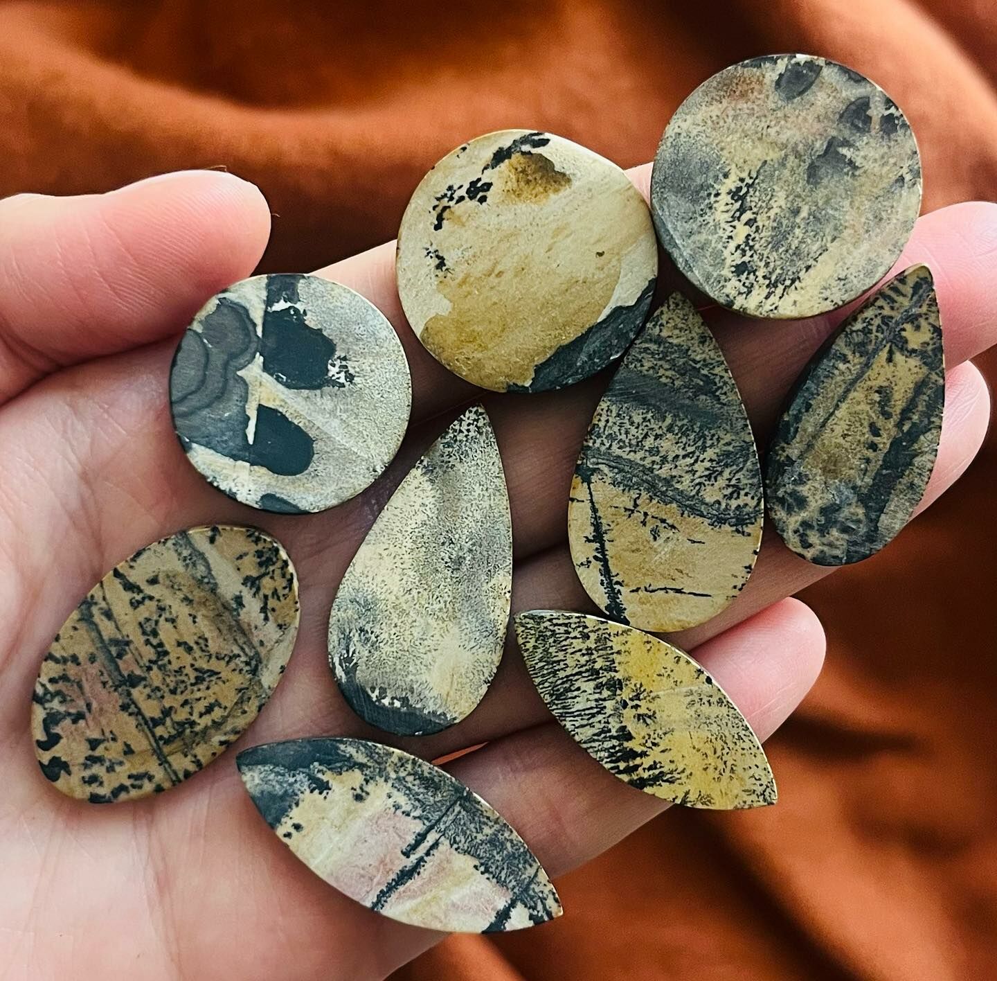 [原石] 國畫石 水晶墜面 水晶蛋面