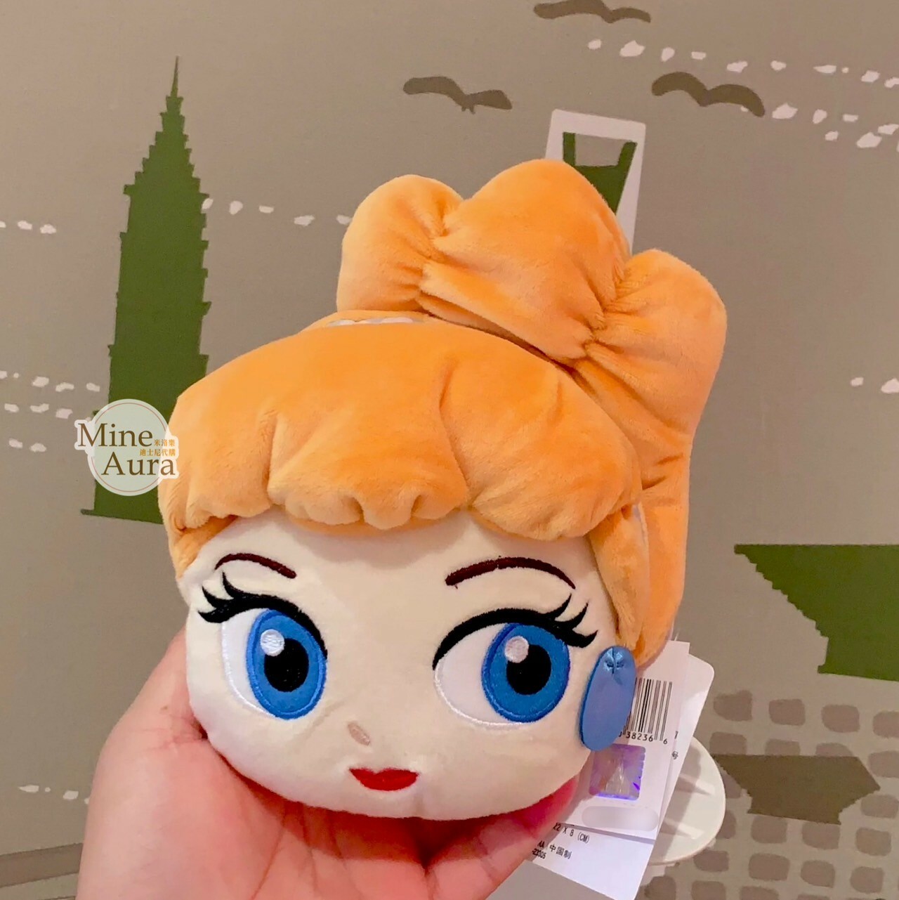 (限時特價) Q版 萌萌 仙杜瑞拉 Cinderella 大頭造型 絨毛 斜背 小包 公主系列 Princess Line 仙履奇緣 -上海迪士尼樂園