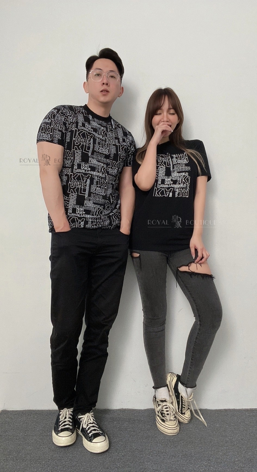 KARL LAGERFELD 卡爾 滿版不規則英字排列印花短T