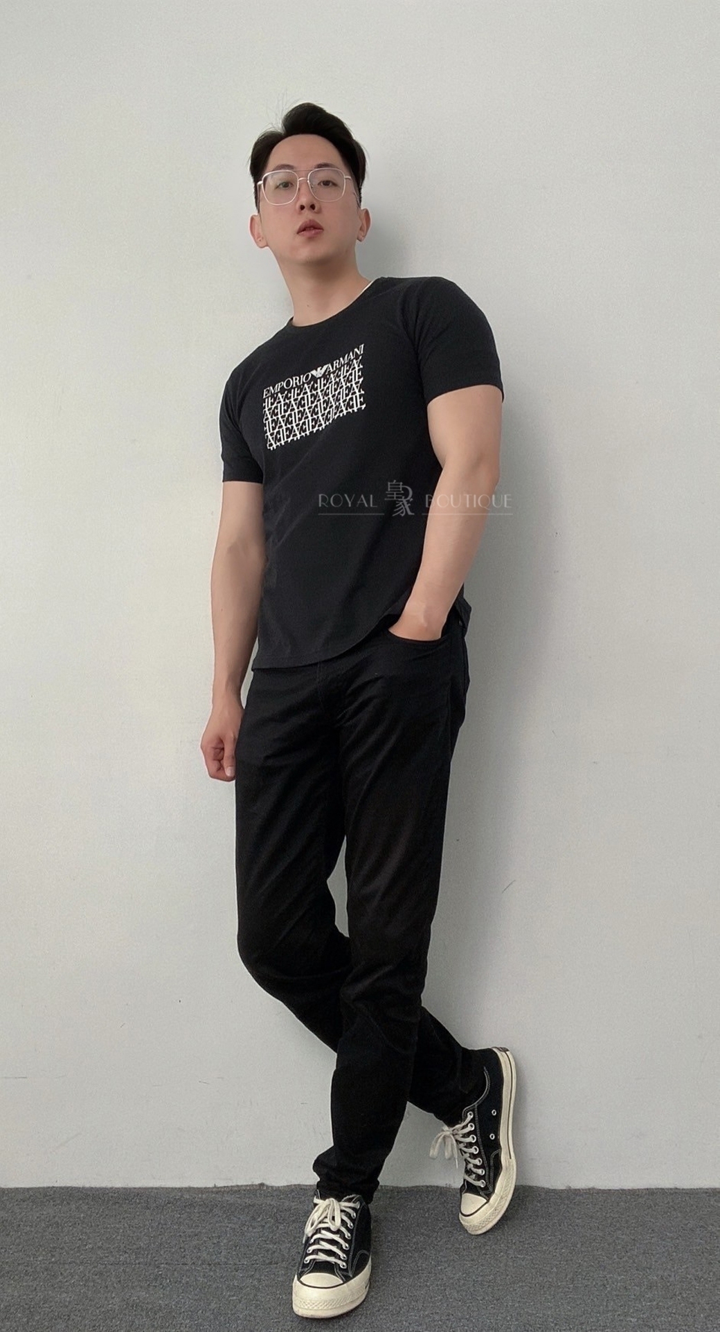 Emporio Armani 胸前EA交錯LOGO短T