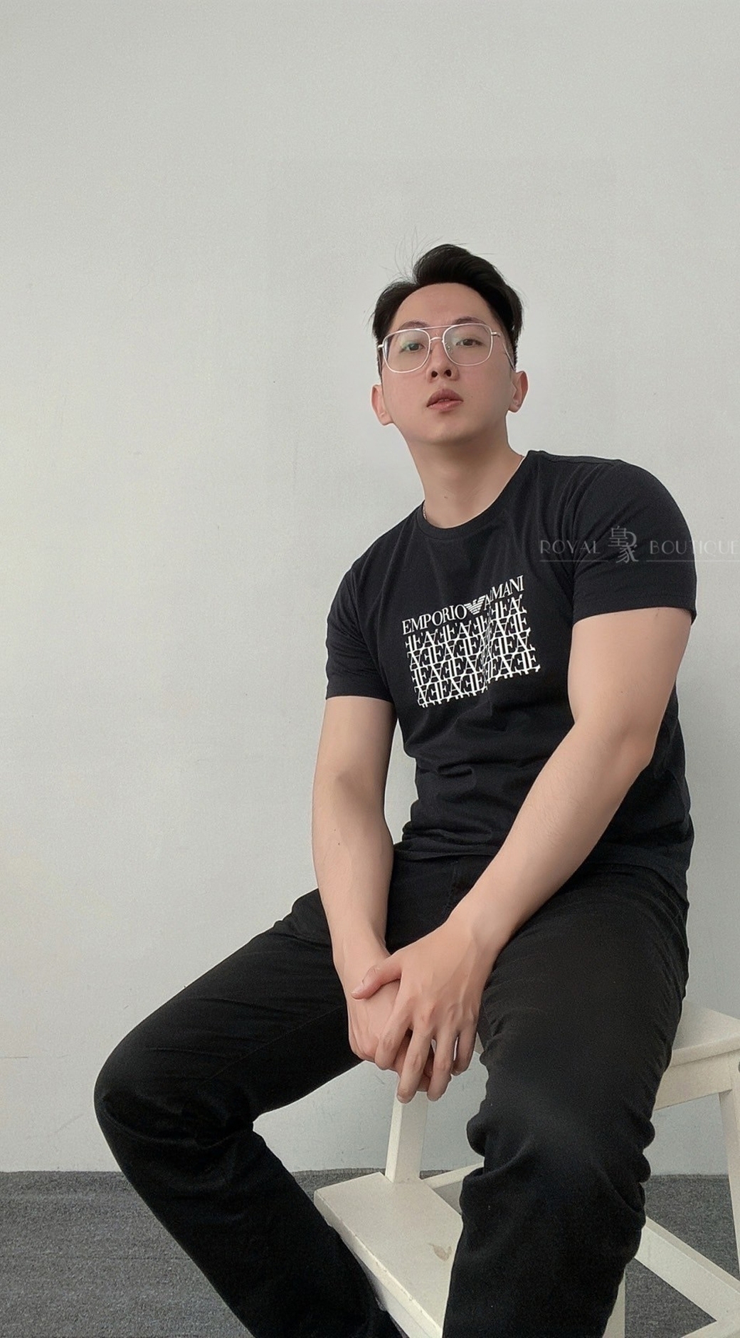 Emporio Armani 胸前EA交錯LOGO短T