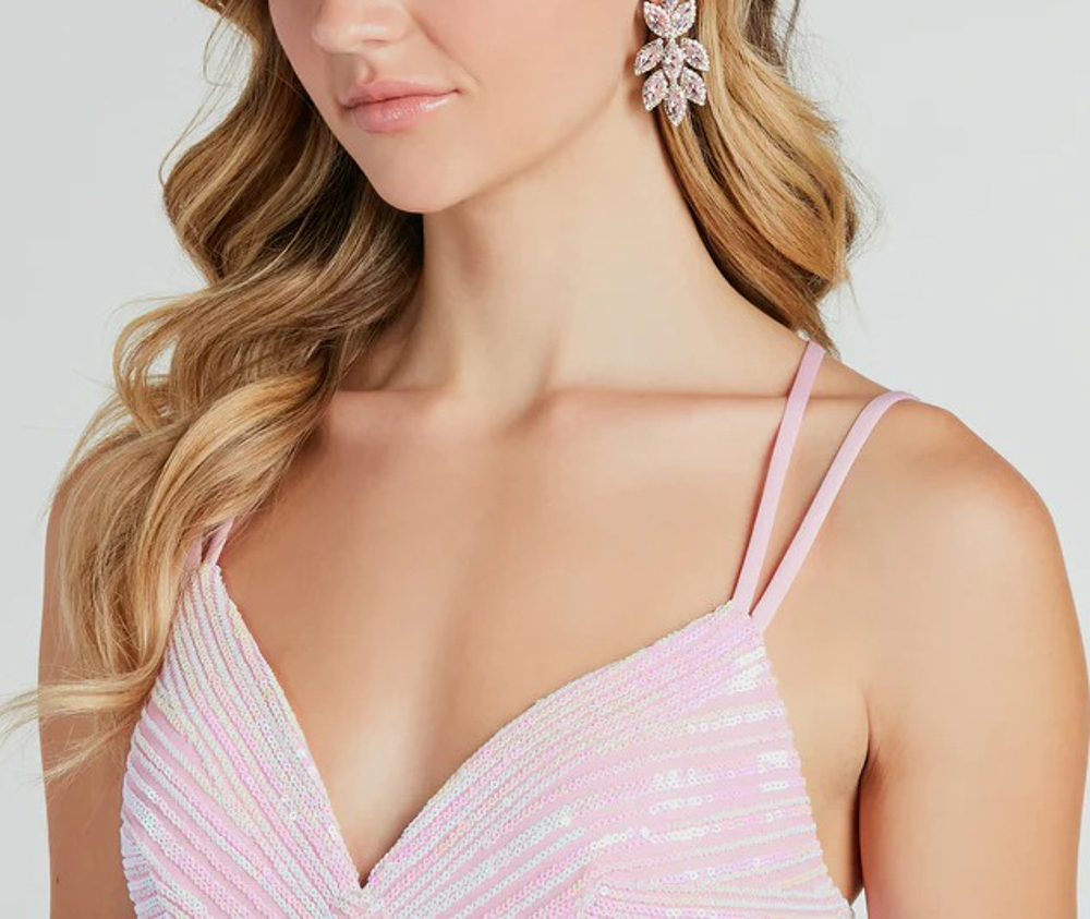 Baby Pink 粉紅色水鑽寶石花瓣耳環