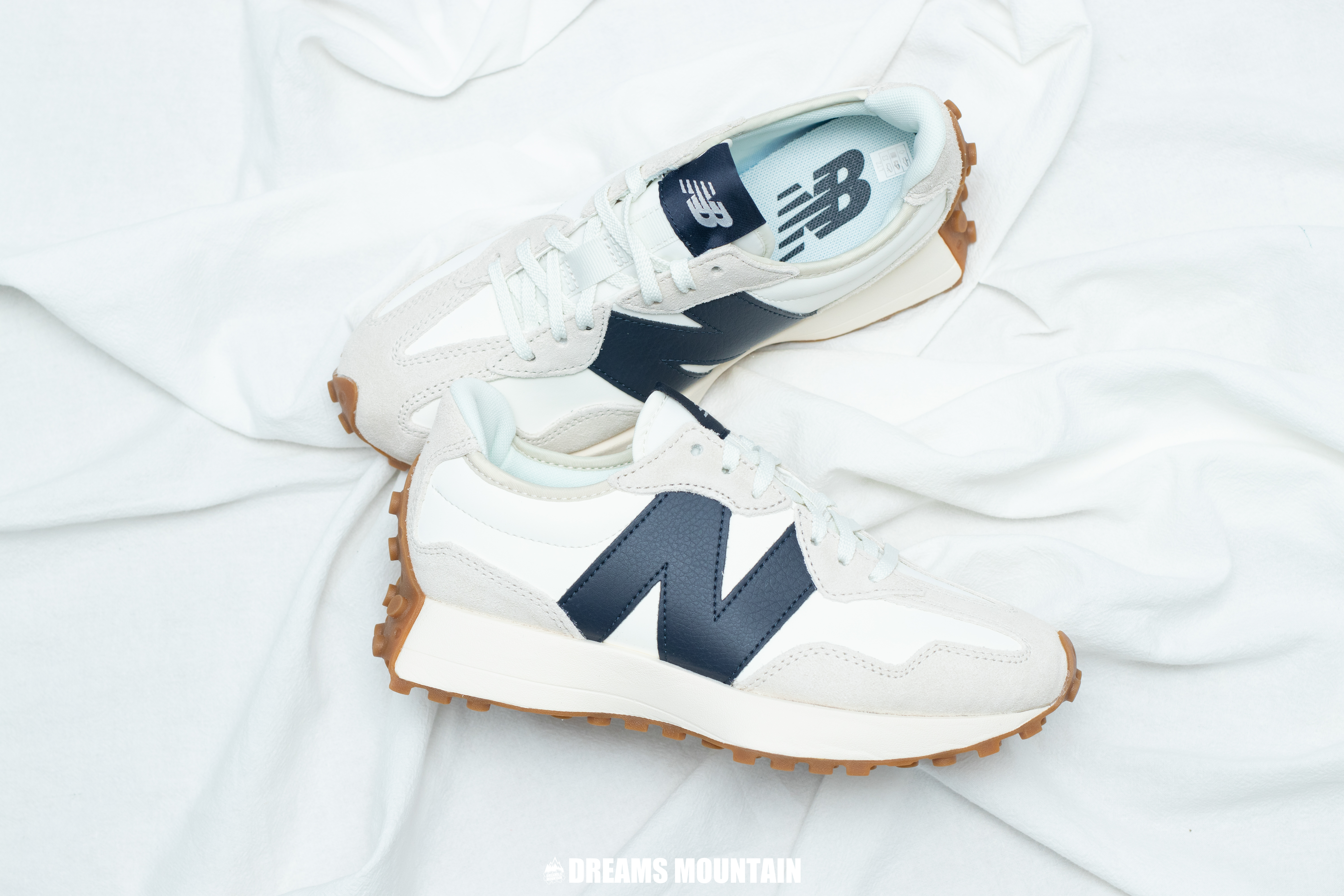 【預訂】 New Balance 327 深藍皮焦糖底-WOMEN