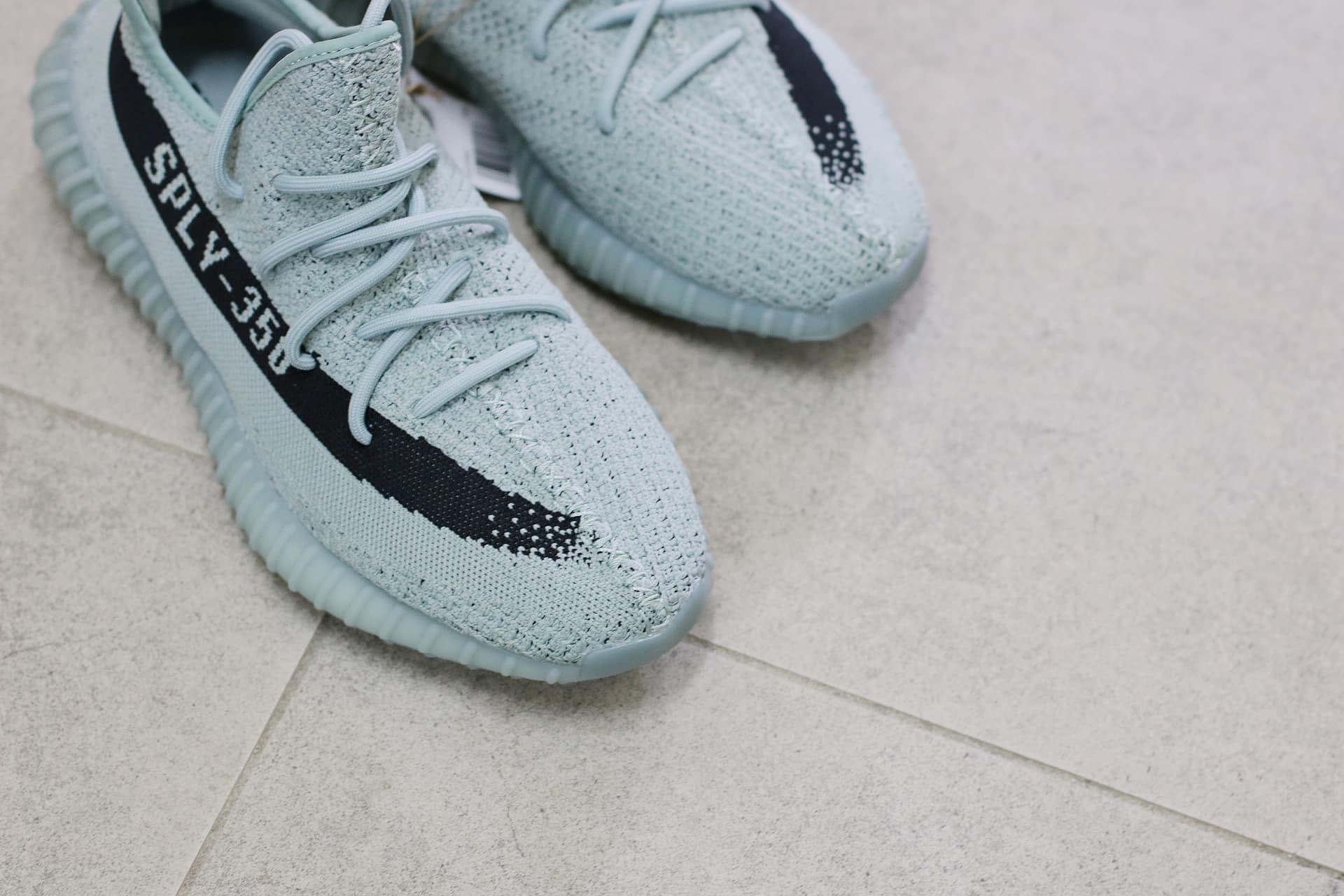 現貨 Adidas Yeezy Boost 350 V2 Salt HQ2060