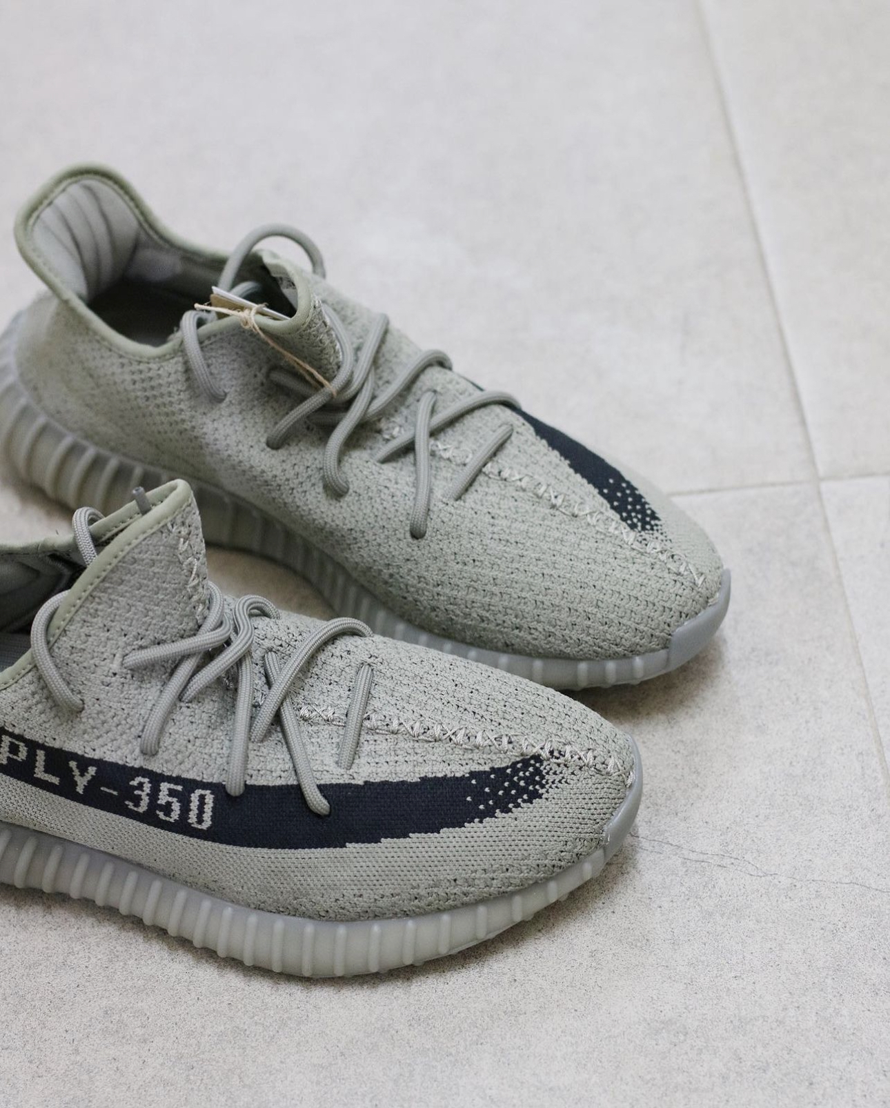 現貨 Adidas Yeezy Boost 350 V2 Granite HQ2059