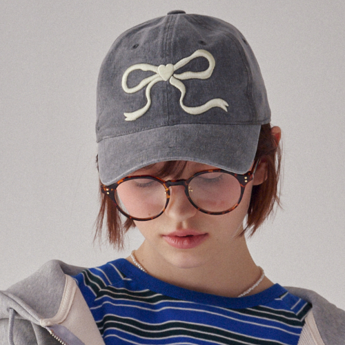 ronron - HEART RIBBON BALL CAP (CHARCOAL CREAM)